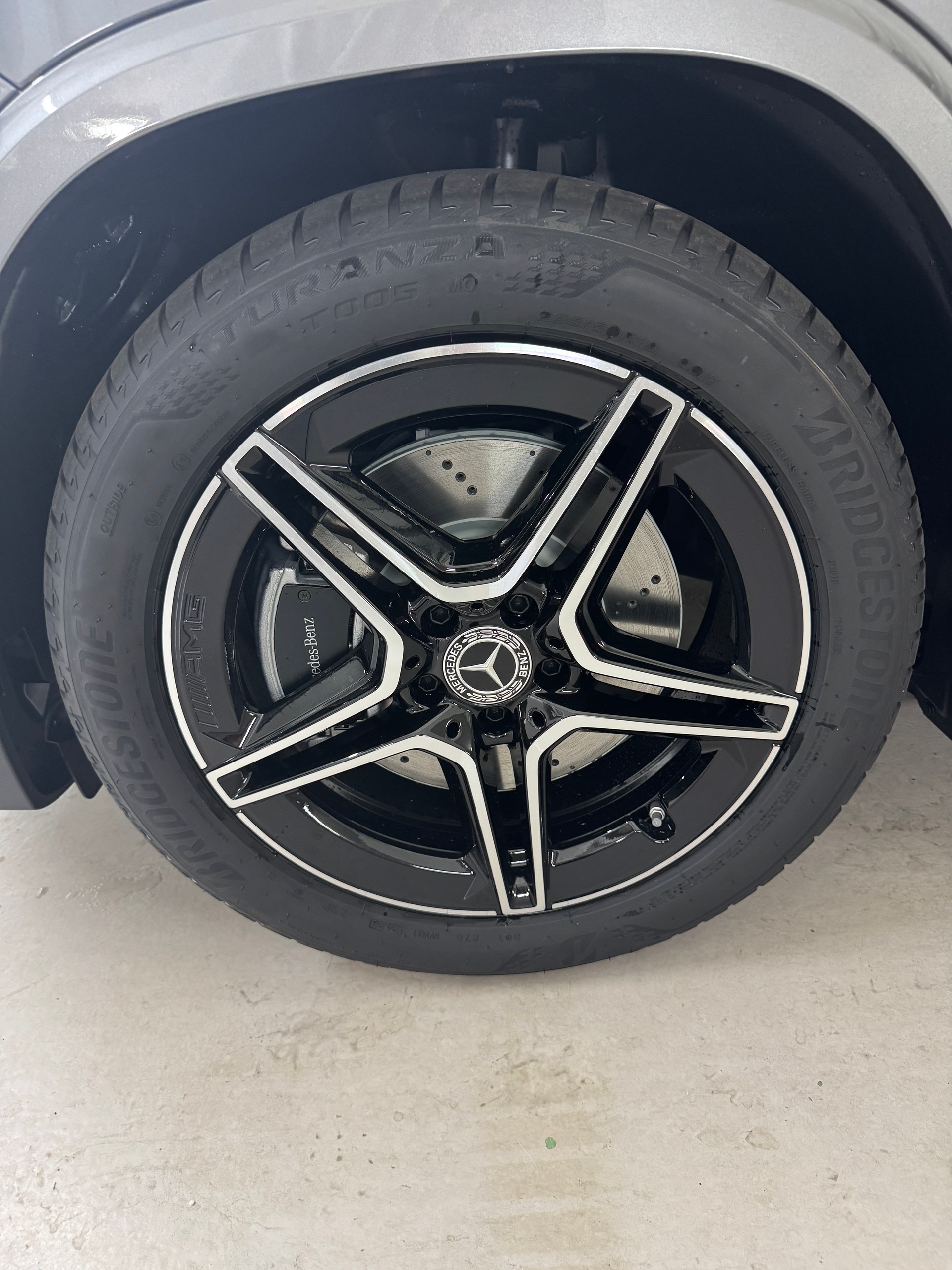 MERCEDES-BENZ GLA 250 4MATIC Swiss Star-image-5