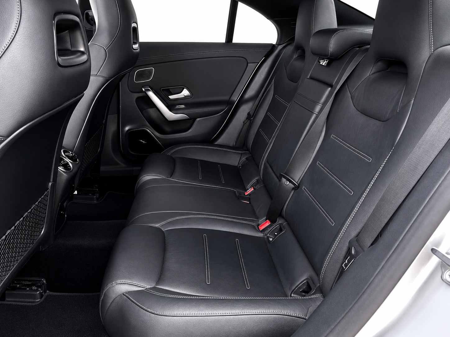 MERCEDES-BENZ CLA 45 S AMG 4matic+ CH FAHRZEUG-image-15