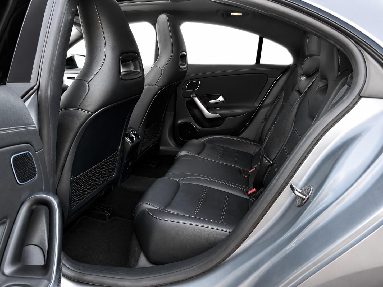 MERCEDES-BENZ CLA 45 S AMG 4matic+ CH FAHRZEUG-image-22
