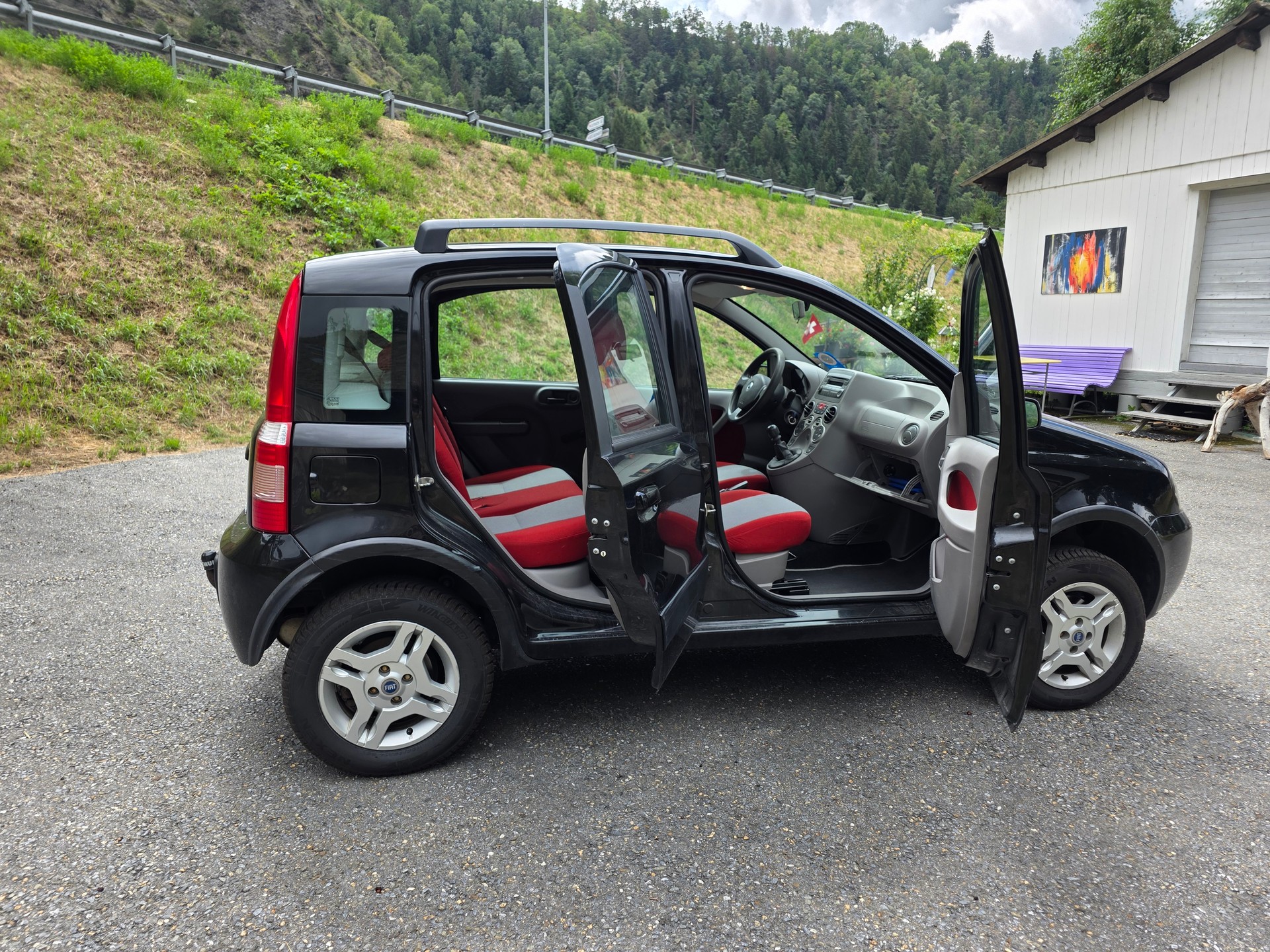FIAT Panda 1.3 16V JTD Cross 4x4-image-12