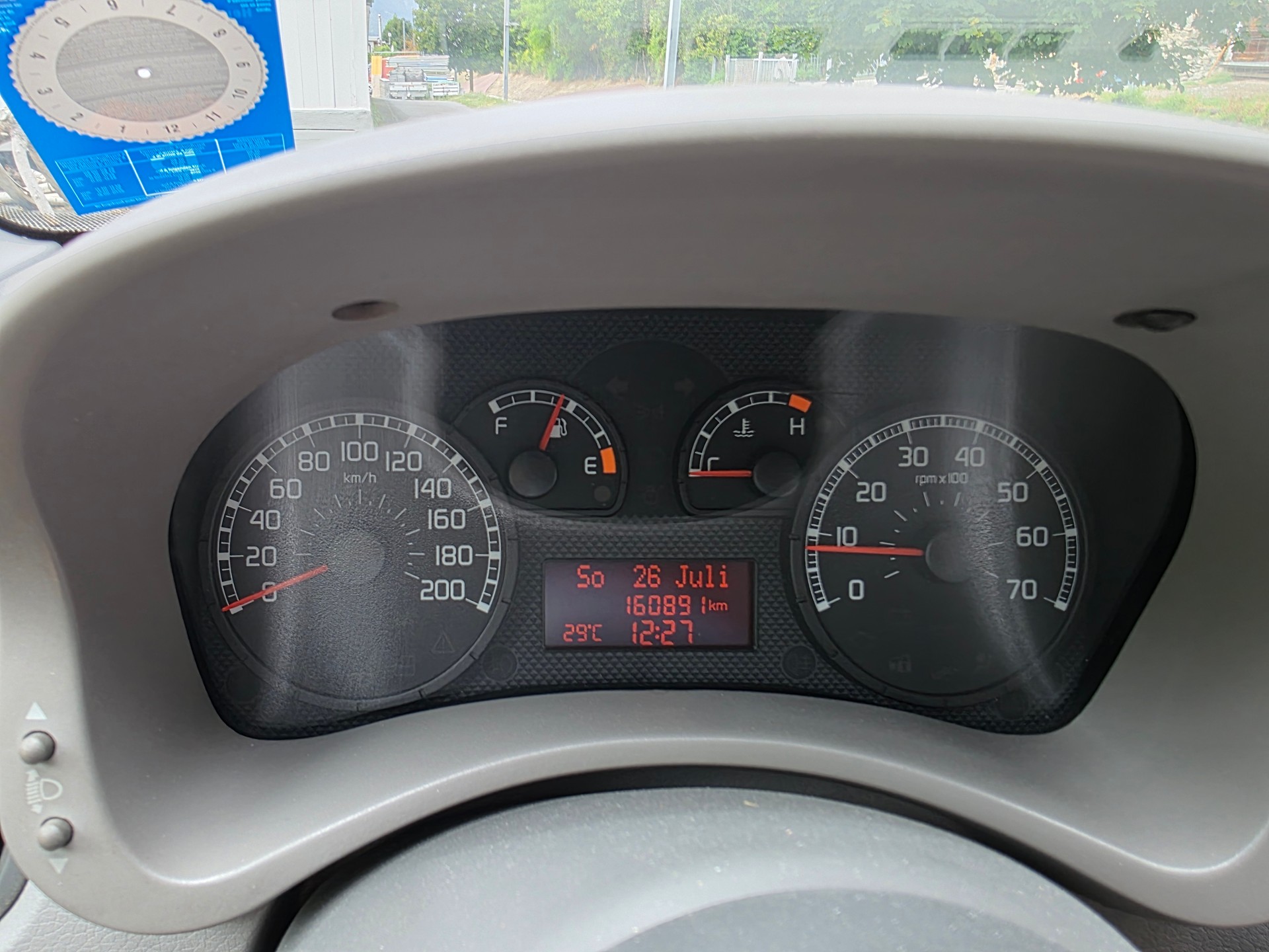 FIAT Panda 1.3 16V JTD Cross 4x4-image-14