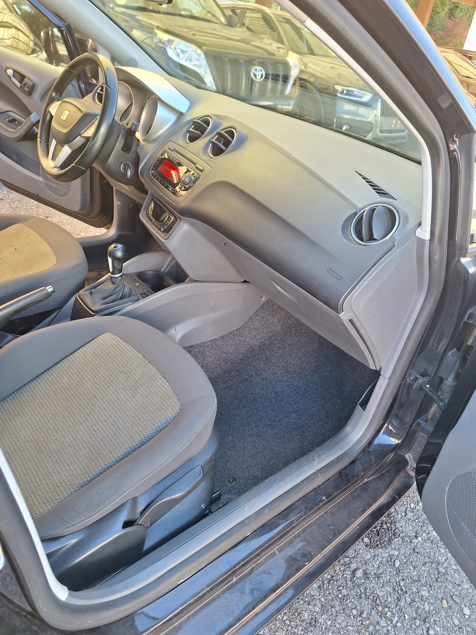 SEAT Ibiza 1.4 Stylance-image-11