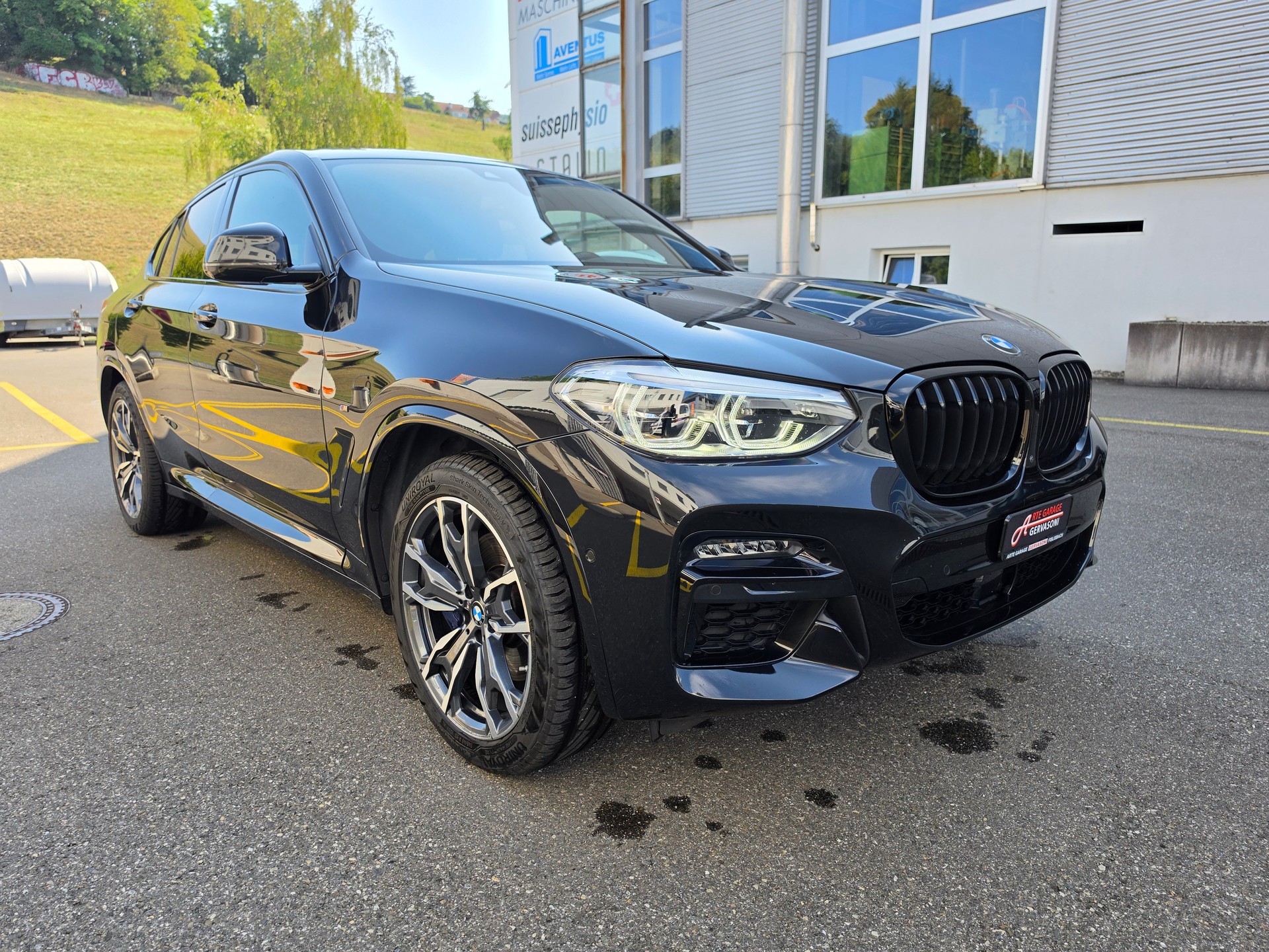 BMW X4 M40i Steptronic-showroom-element-2