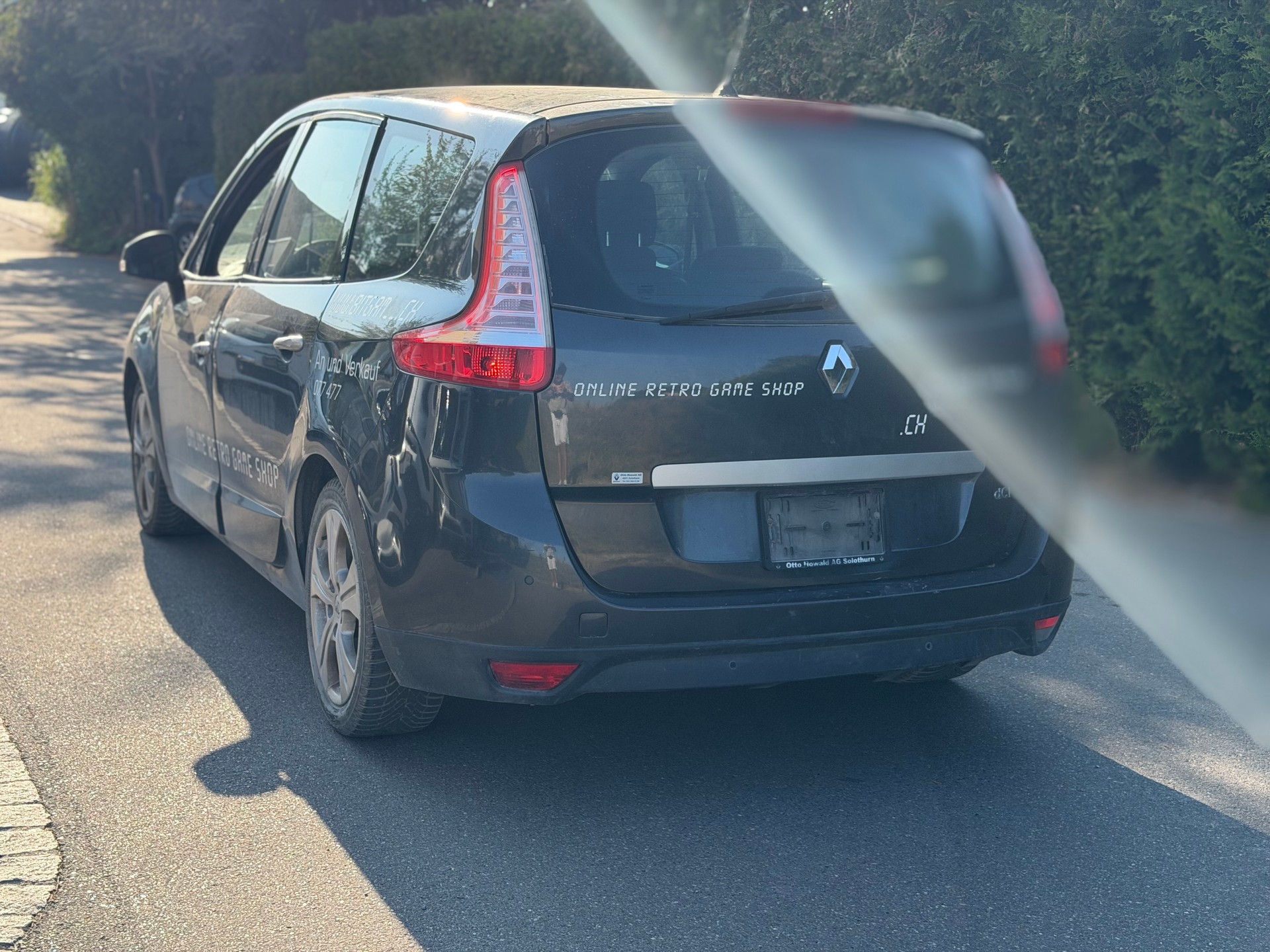 RENAULT Grand Scénic 2.0 dCi Dynamique-image-3