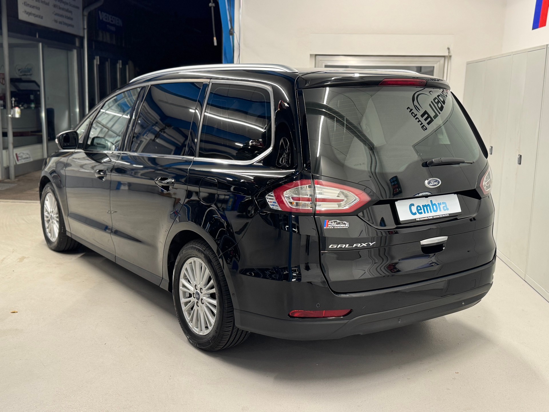 FORD Galaxy 2.0 TDCi Trend AWD PowerShift-image-4