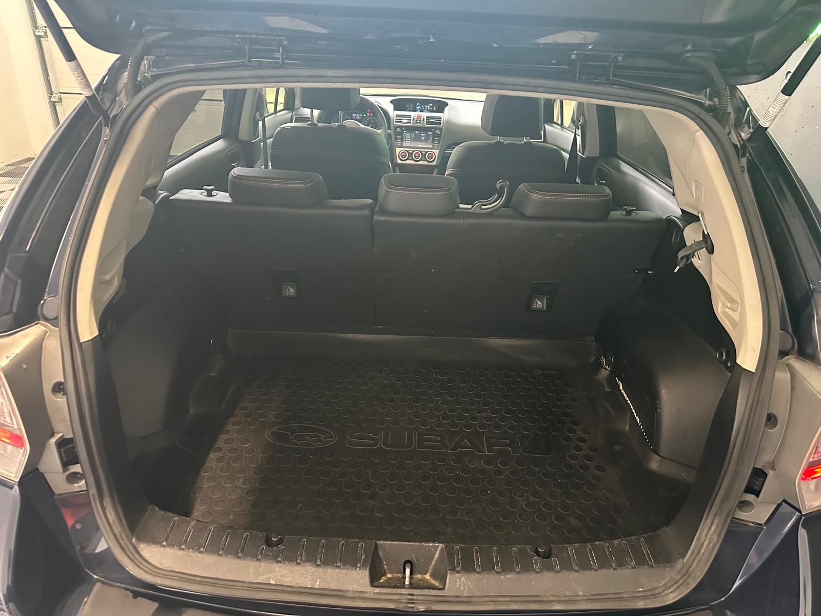 SUBARU XV 2.0 Swiss Three AWD CVT-image-26