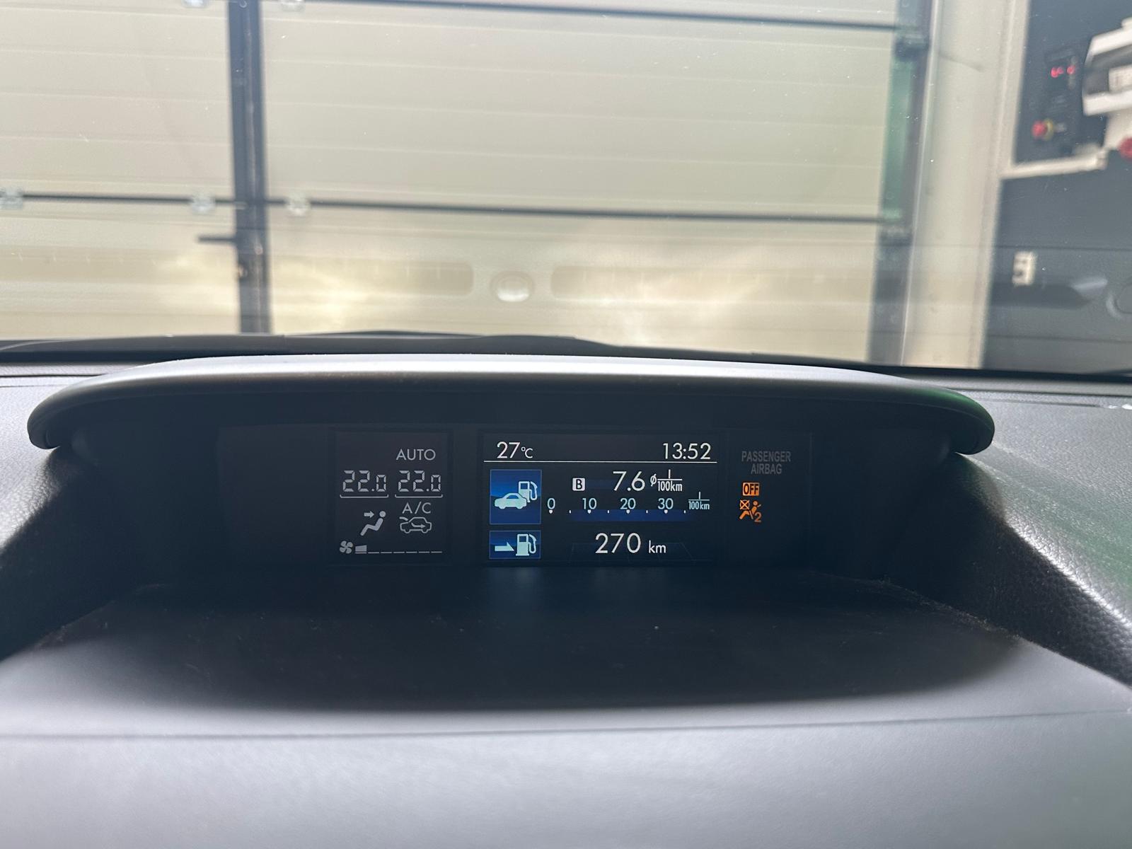 SUBARU XV 2.0 Swiss Three AWD CVT-image-24