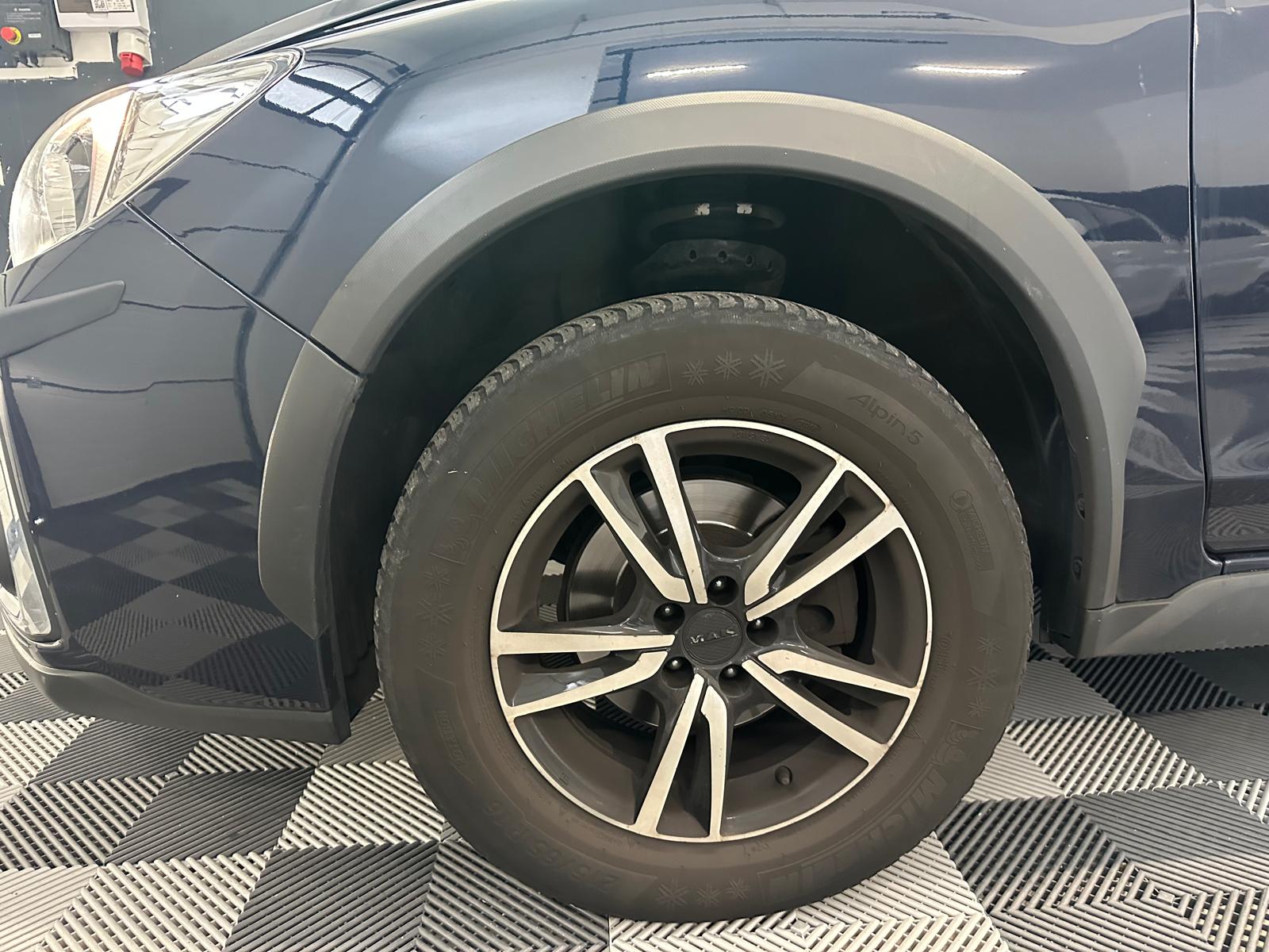 SUBARU XV 2.0 Swiss Three AWD CVT-image-31