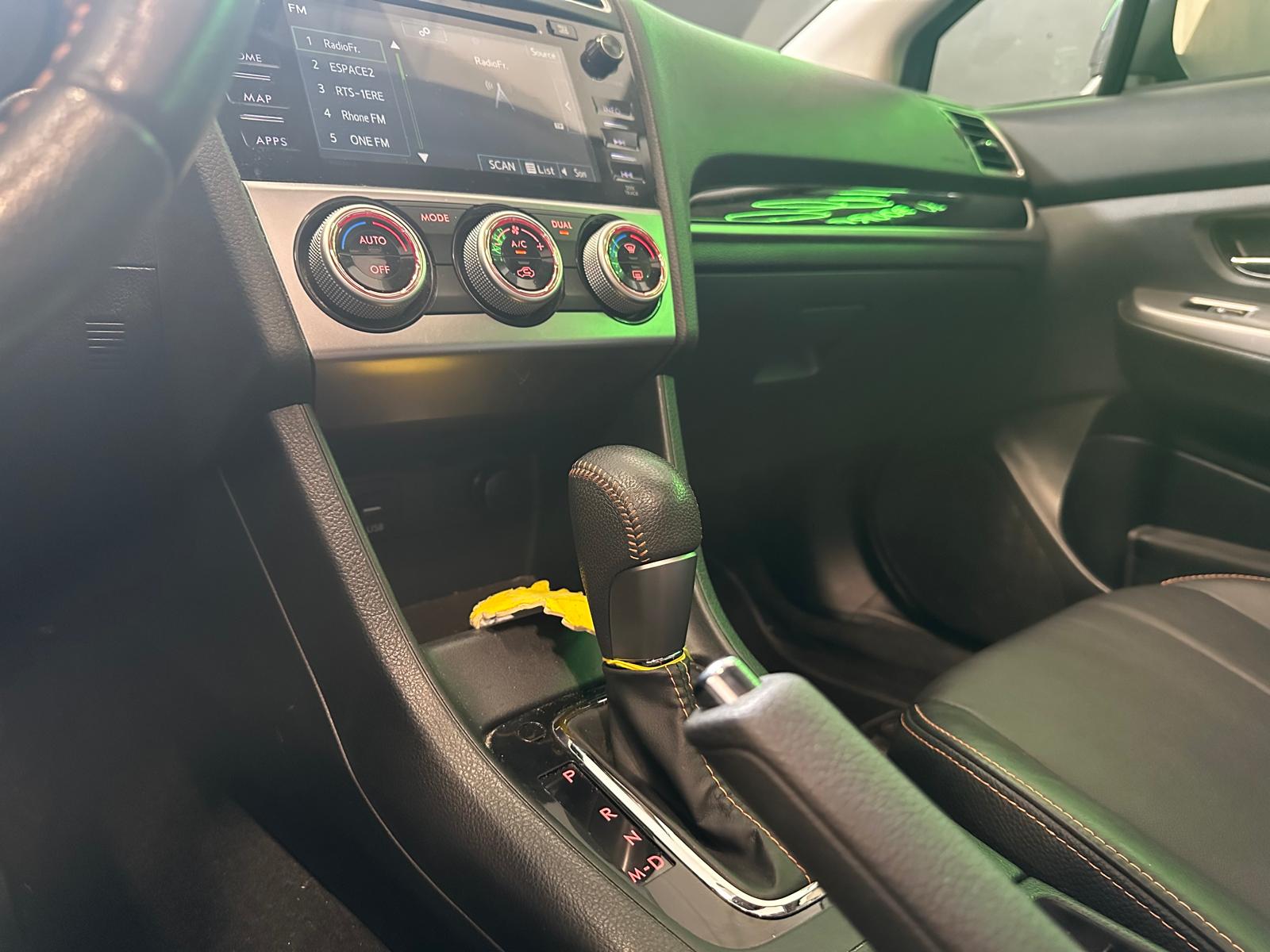 SUBARU XV 2.0 Swiss Three AWD CVT-image-25