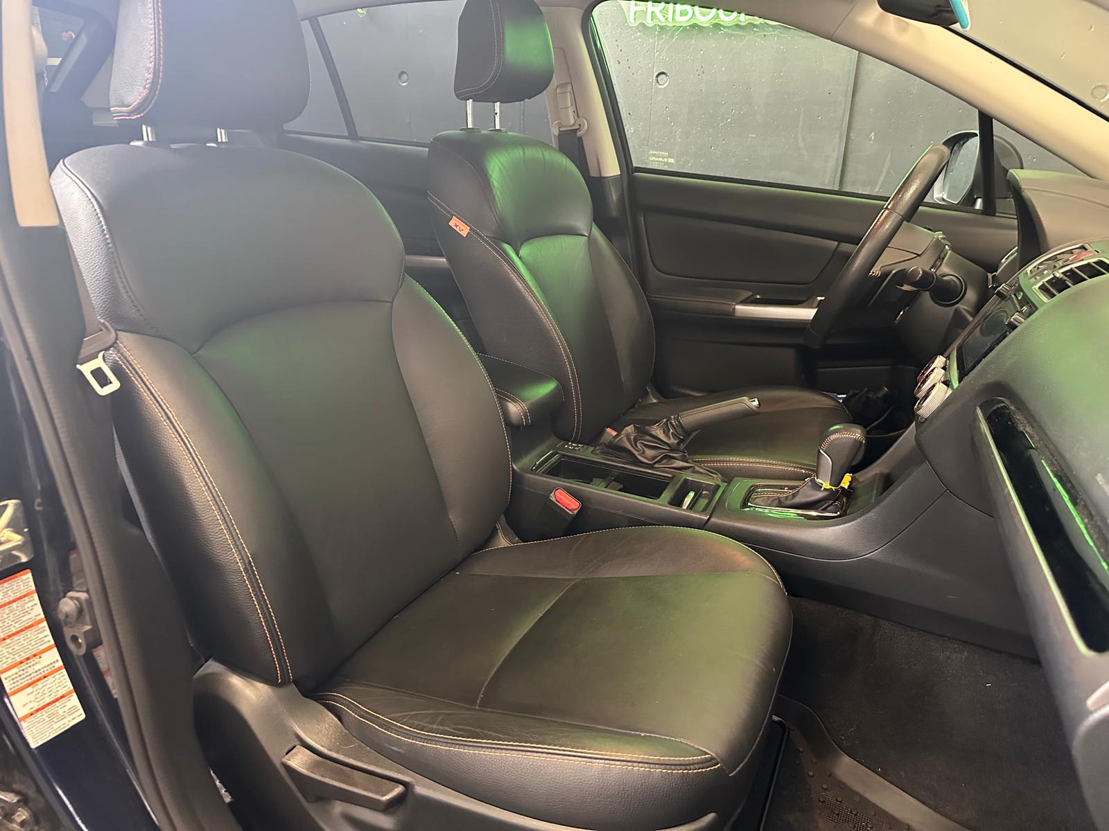 SUBARU XV 2.0 Swiss Three AWD CVT-image-13
