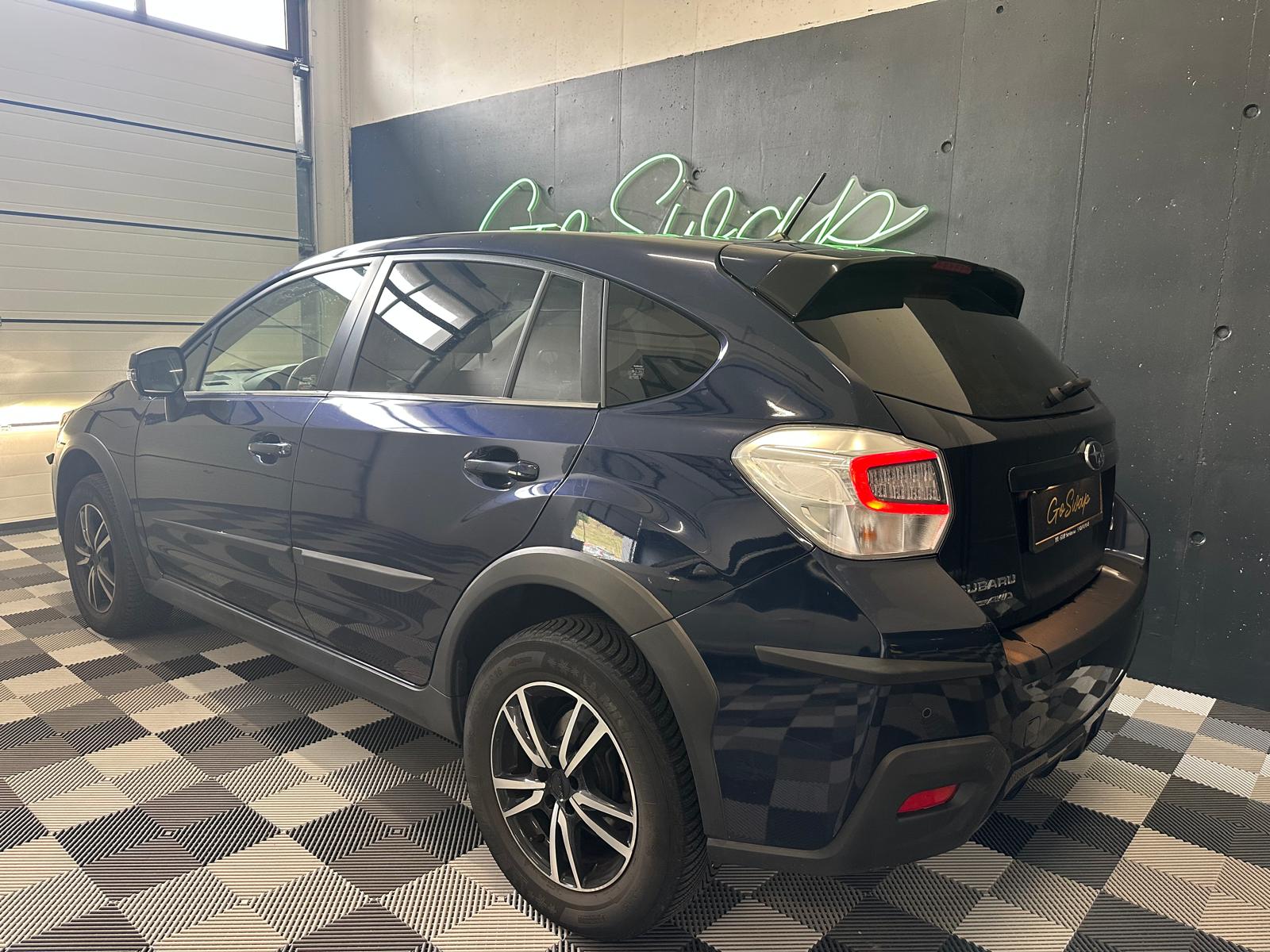 SUBARU XV 2.0 Swiss Three AWD CVT-image-3