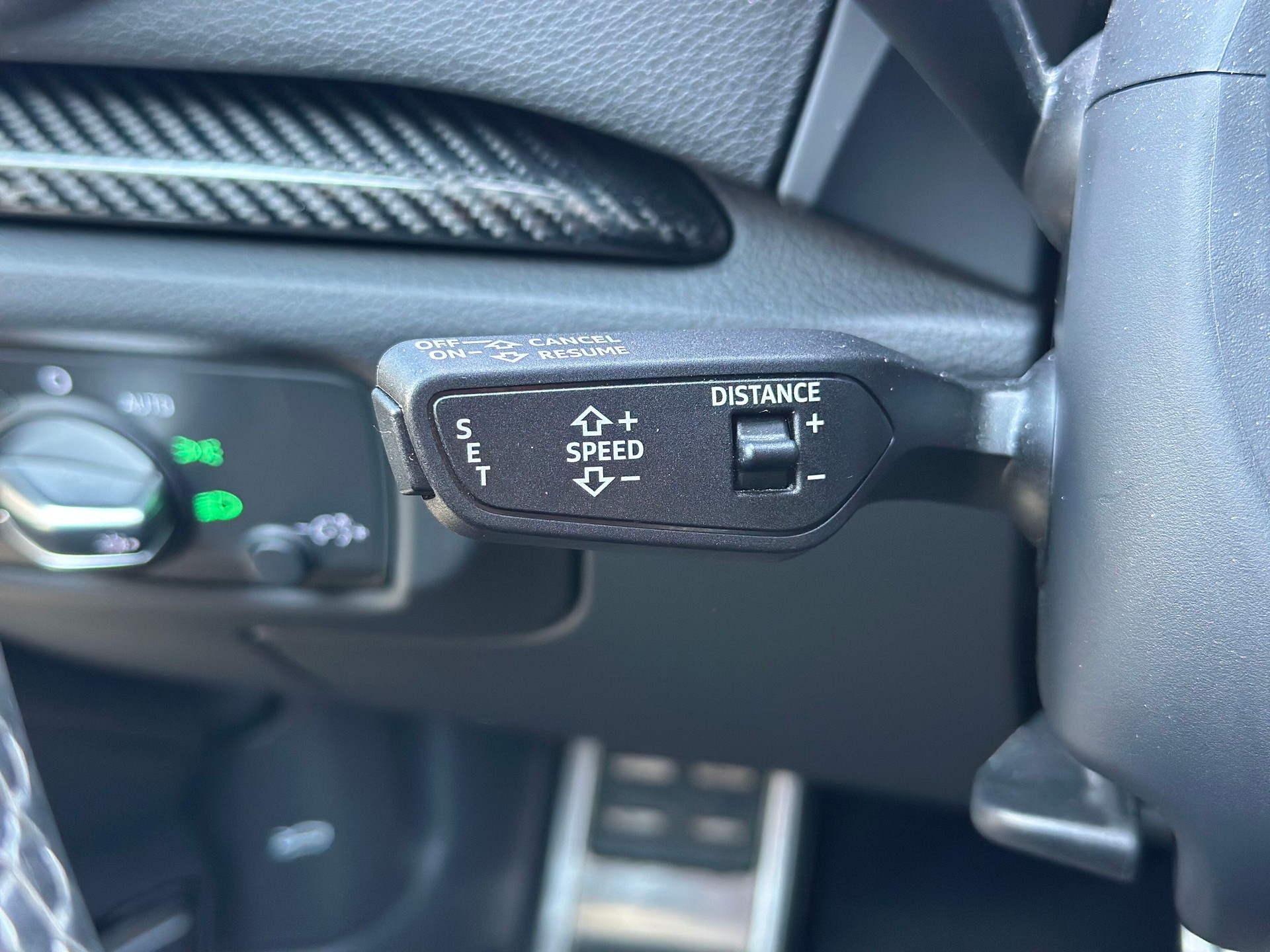 AUDI RS3 Limousine 2.5 TSI quattro S-tronic-image-9