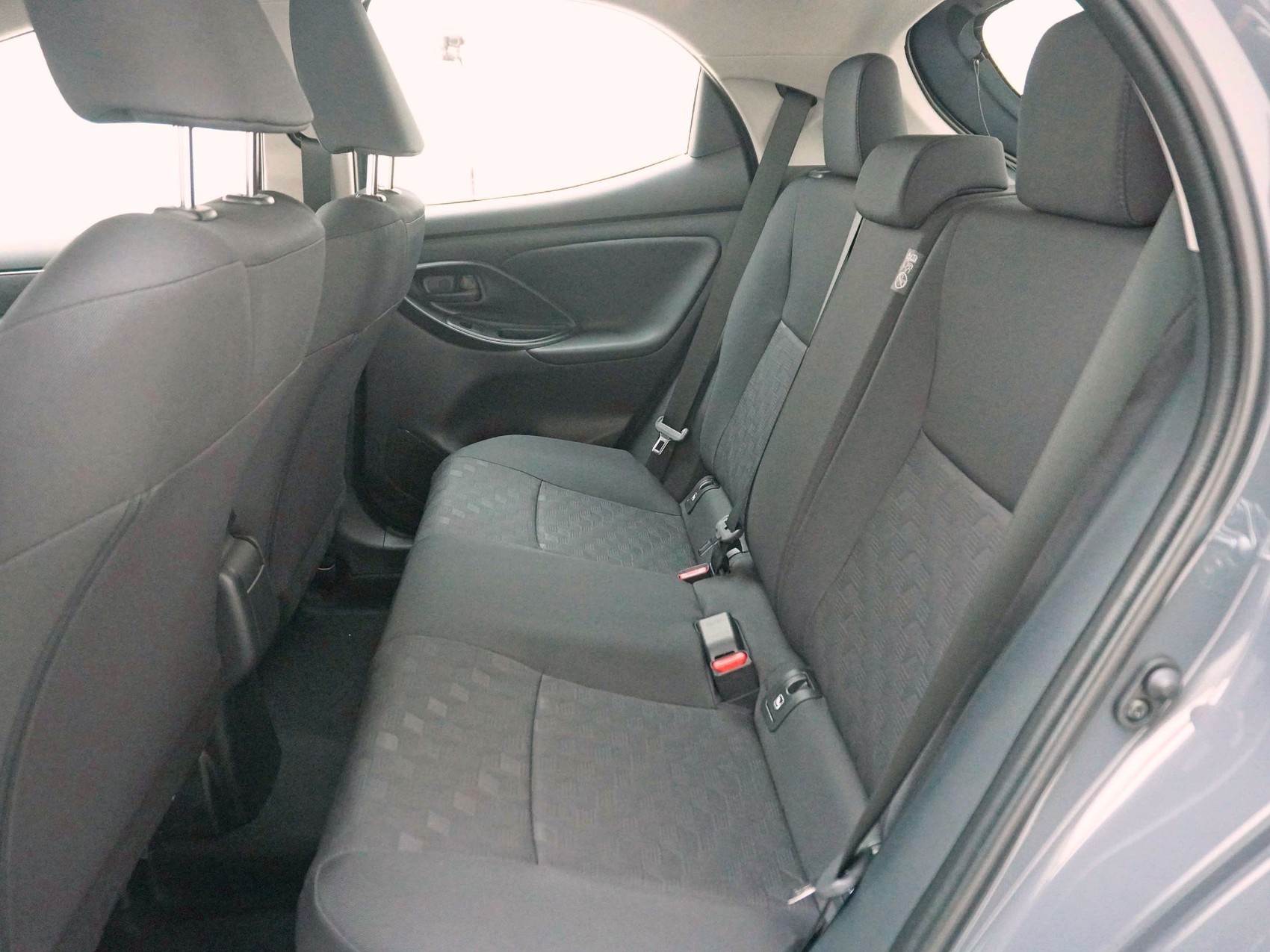 MAZDA 2 1.5 Hybrid Centre-Line-image-17