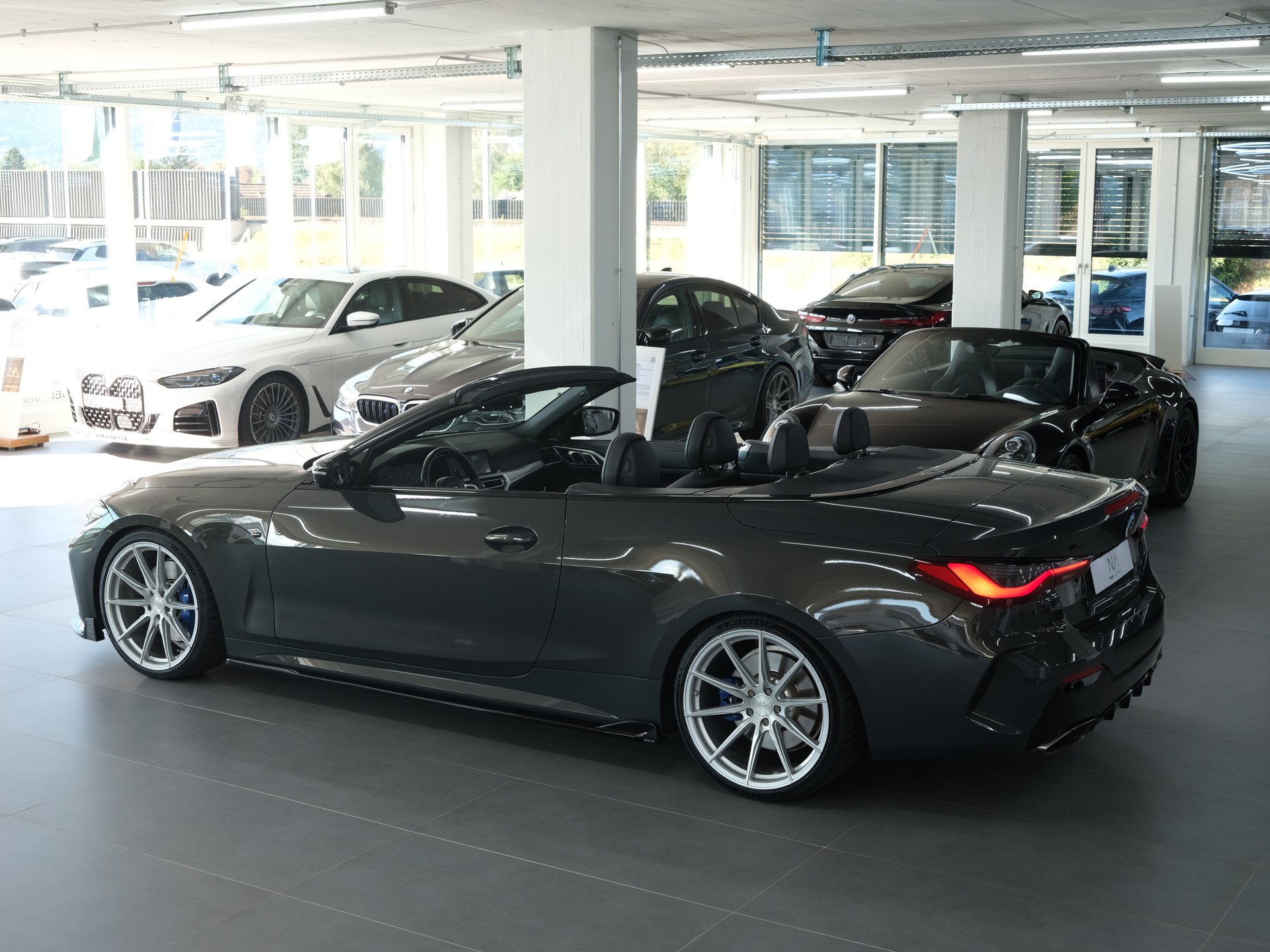 BMW M440i xDrive 48V Cabriolet Steptronic *Harman & Kardon* *Sitzheizung/Lüftung* *360 Kamera* *Nackenwärmer*-image-17