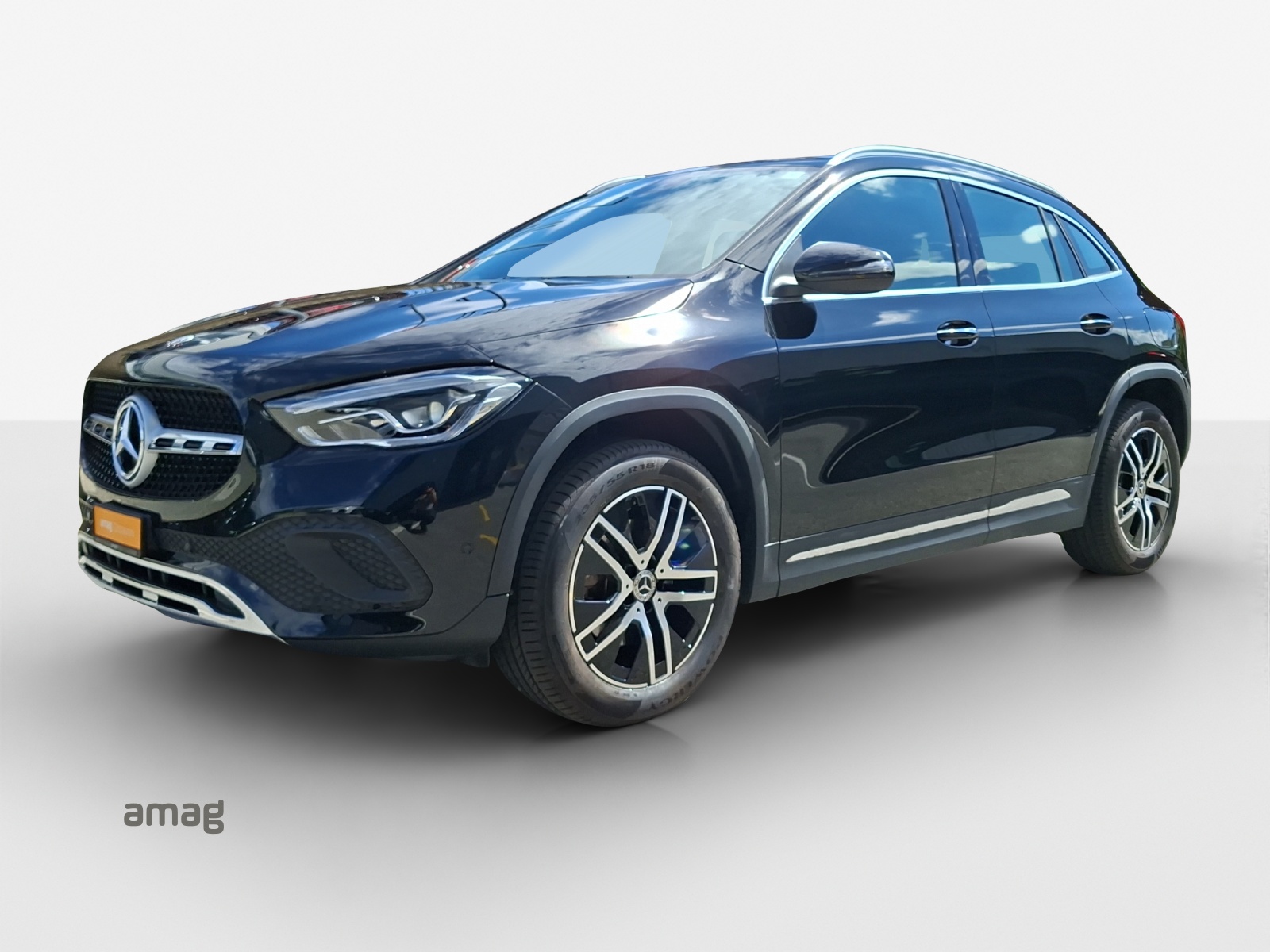 MERCEDES-BENZ GLA 200 Progressive 7G-DCT-image-0