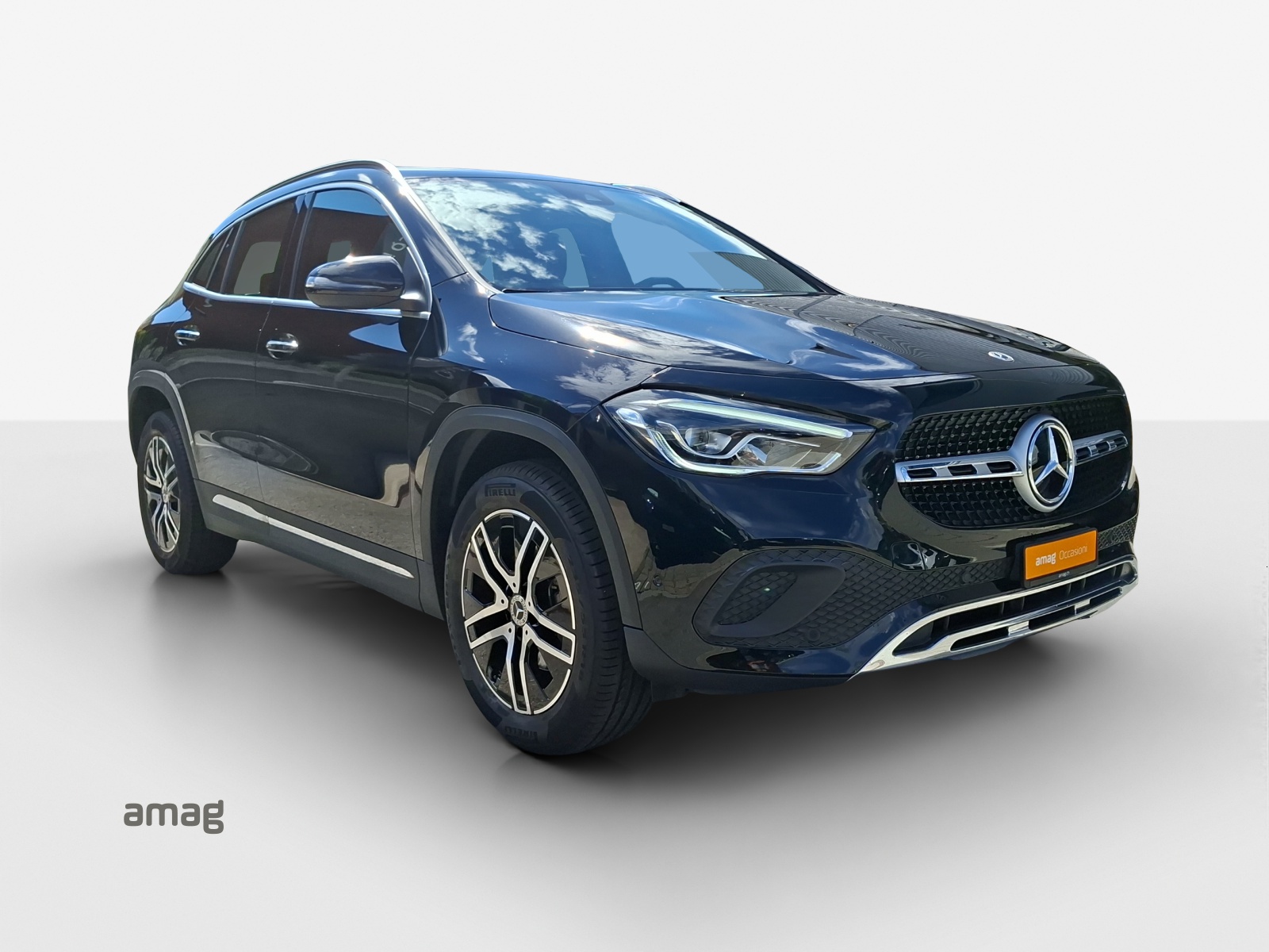 MERCEDES-BENZ GLA 200 Progressive 7G-DCT-image-5