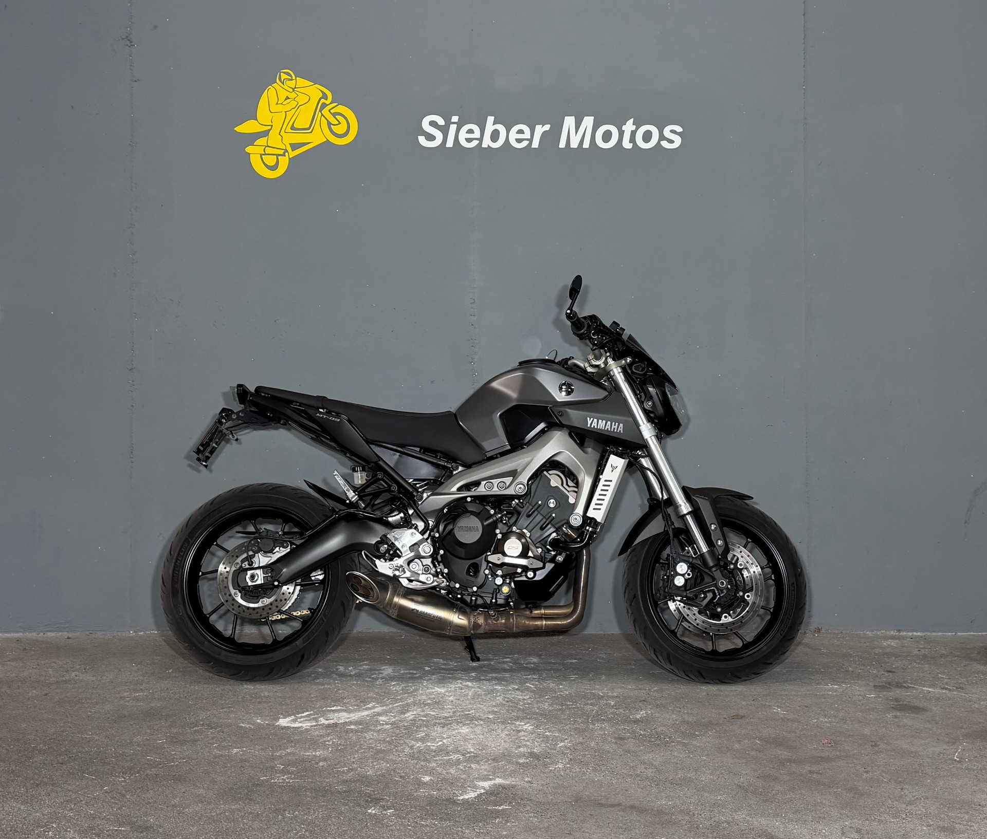 YAMAHA MT-09 ABS