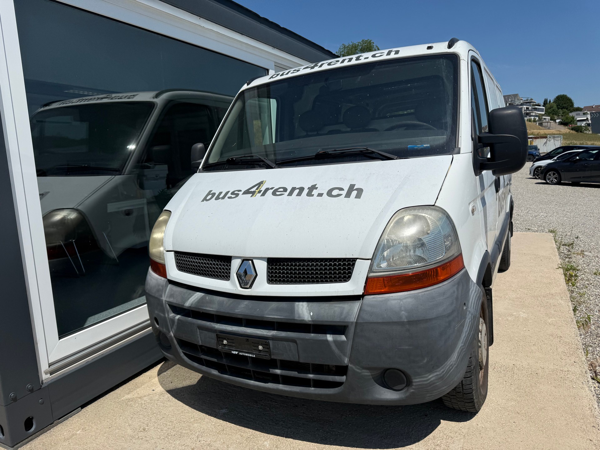RENAULT T33 dCi120-image-0