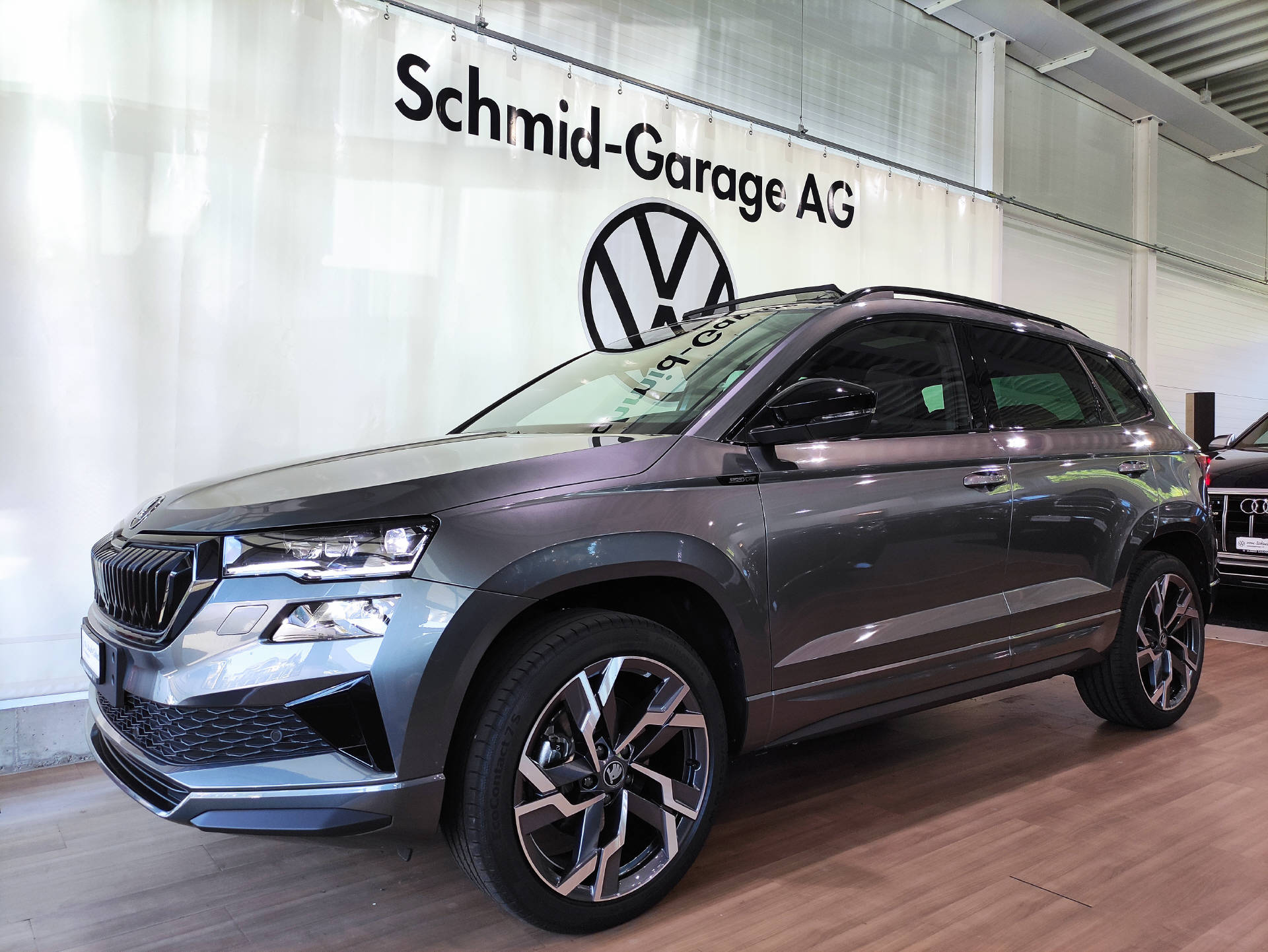 SKODA Karoq 2.0 TSI SportLine 4x4 DSG-image-1