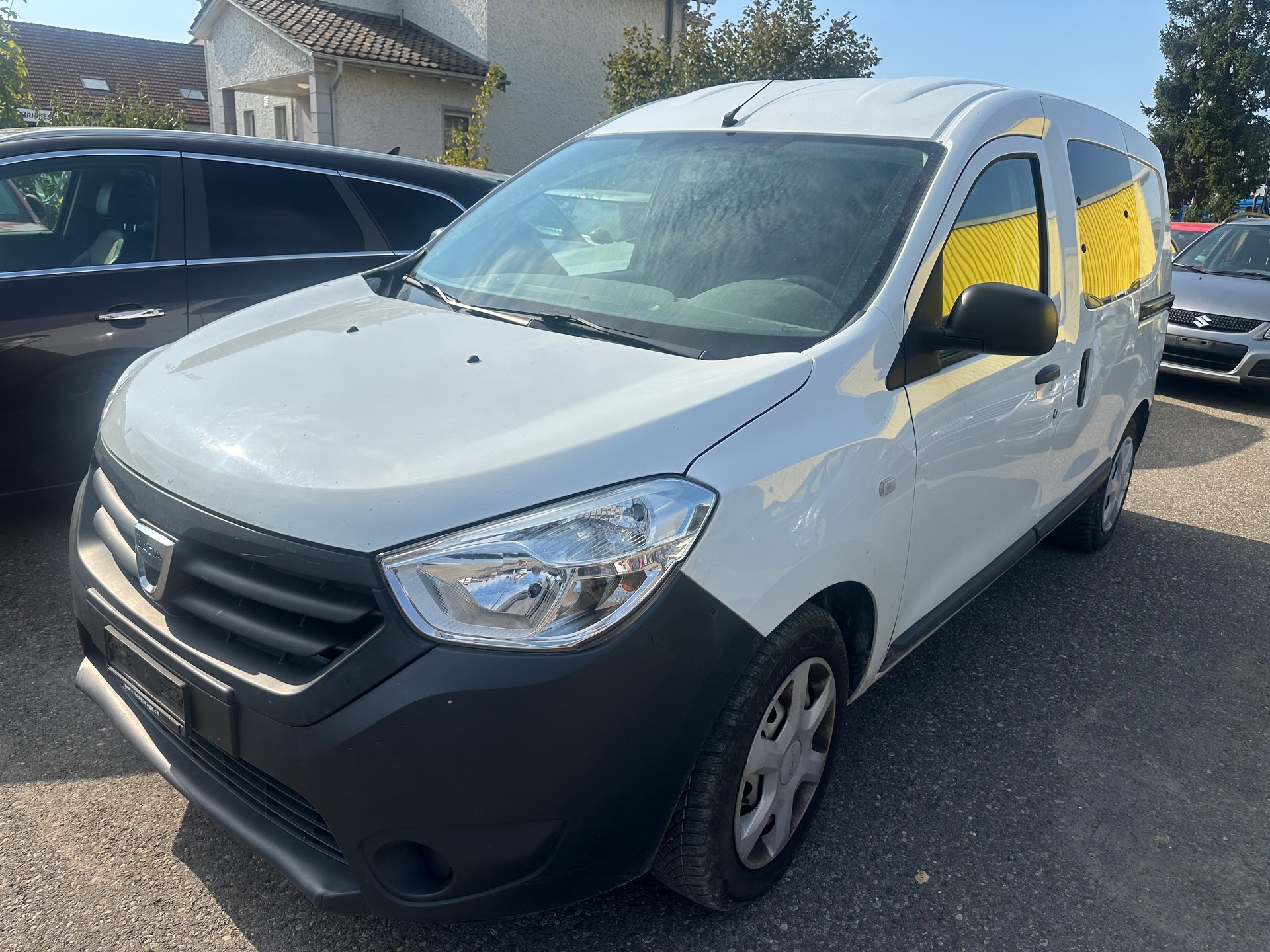 DACIA Dokker Van dCi 90 Ambiance-showroom-element-2