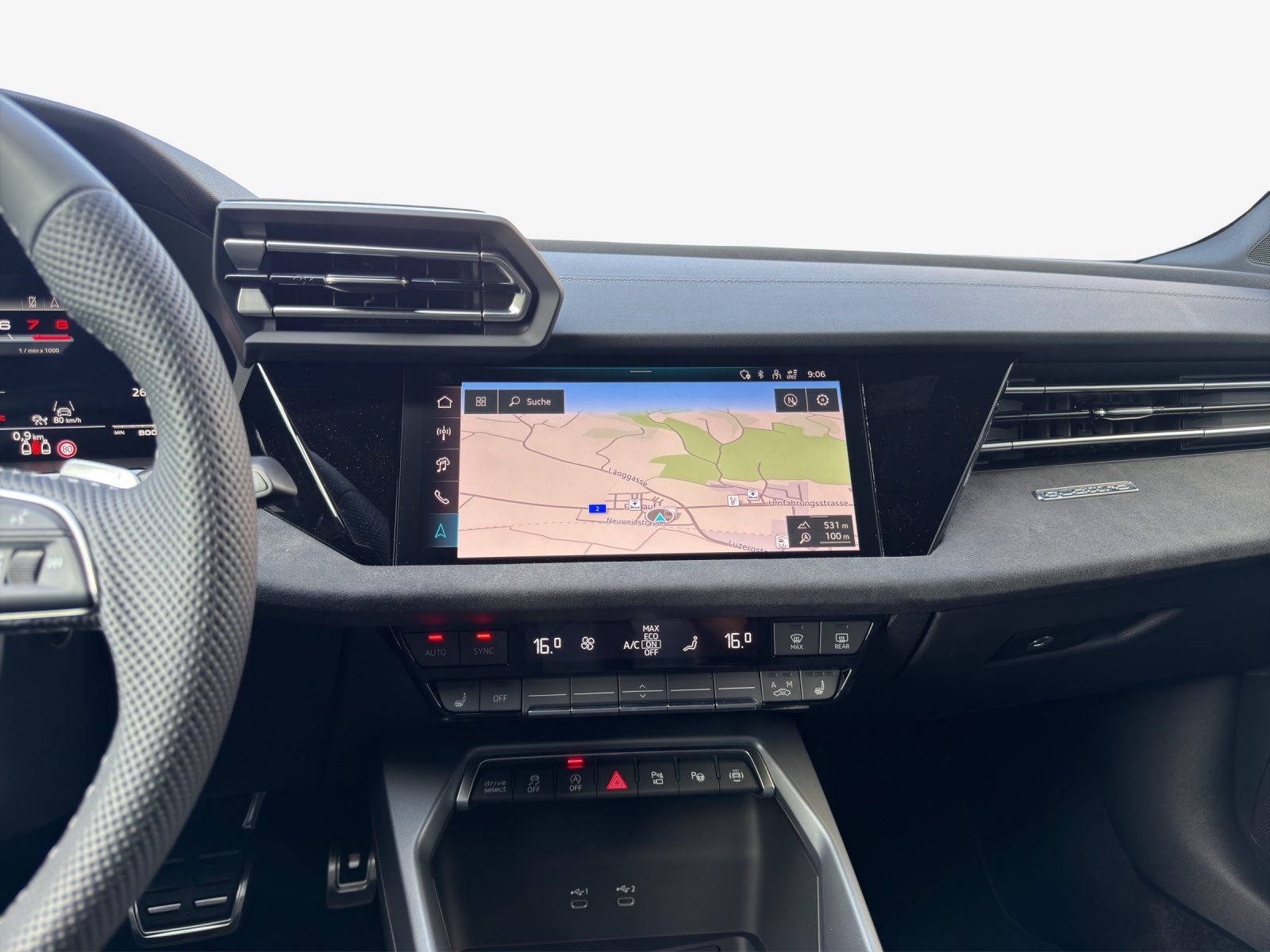 AUDI S3 Sportback TFSI quattro S-tronic-image-10