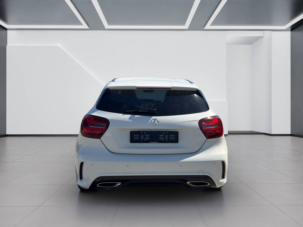 MERCEDES-BENZ A 180 AMG Line-image-3