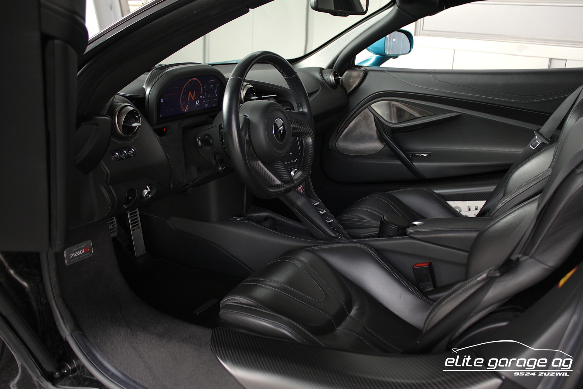 McLAREN 720S Spider Luxury 4.0 V8 SSG ELITE PAINT BELIZE BLUE-image-13