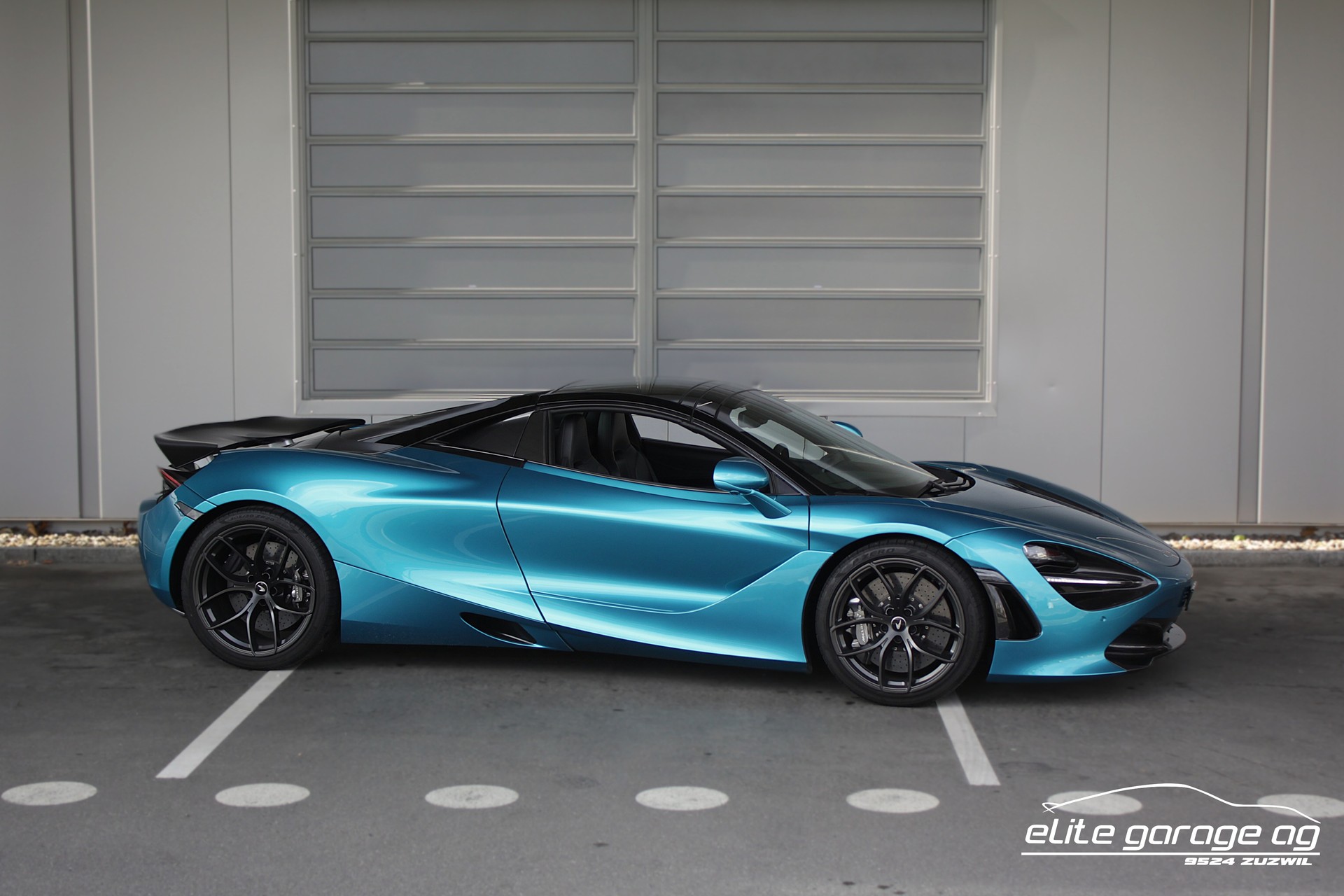 McLAREN 720S Spider Luxury 4.0 V8 SSG ELITE PAINT BELIZE BLUE-image-7