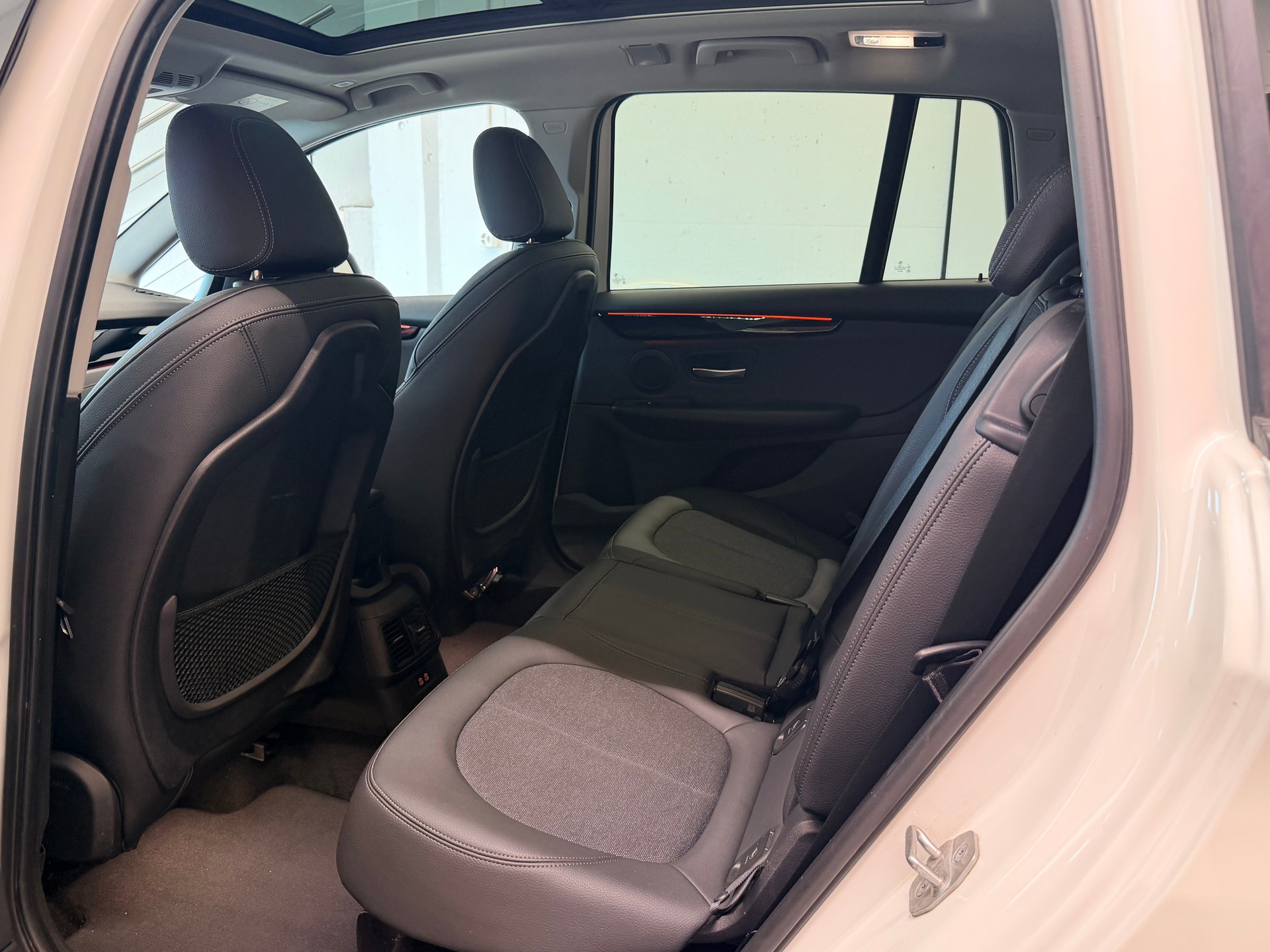 BMW 220d xDrive Gran Tourer Steptronic-image-15