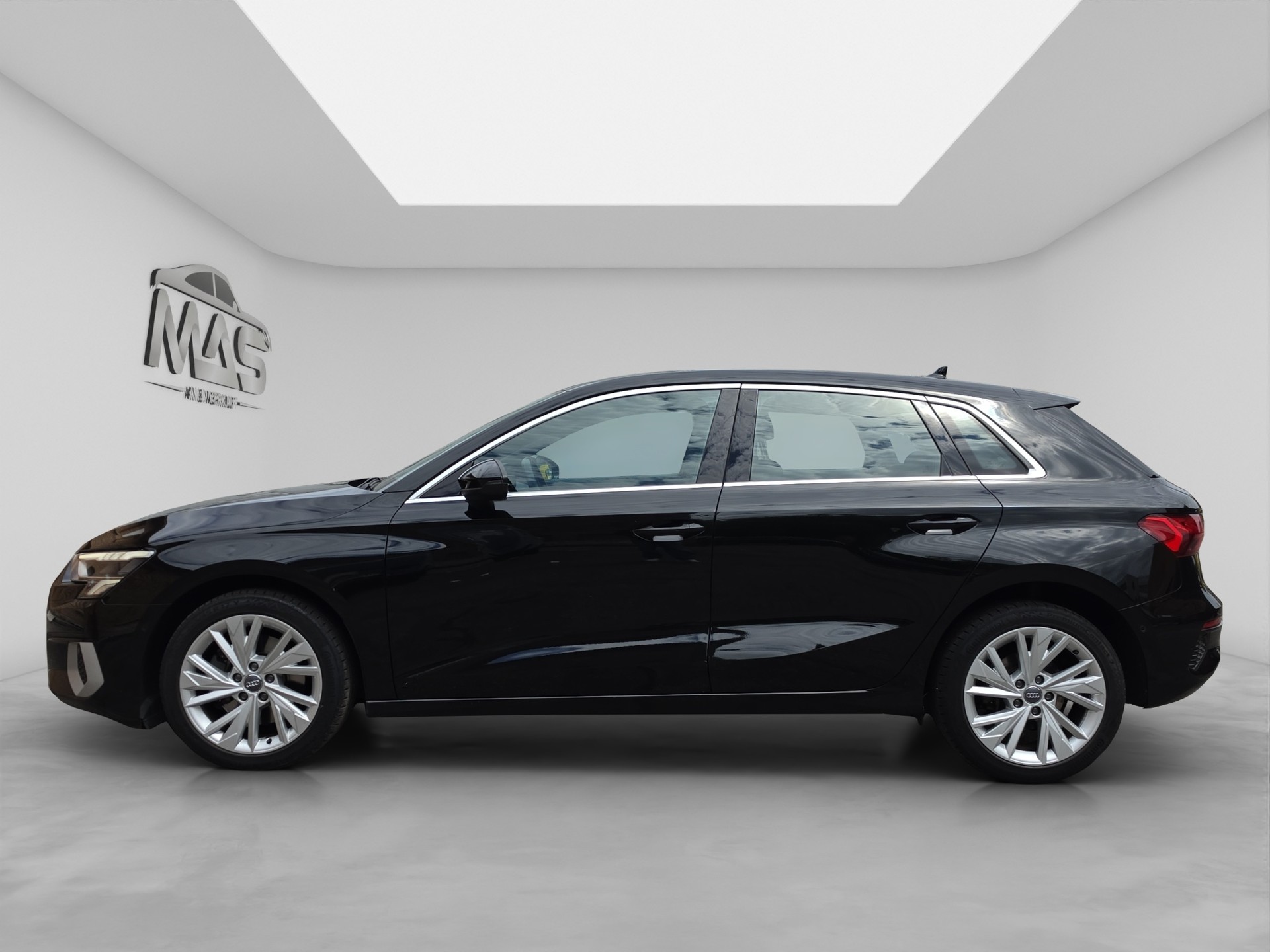 AUDI A3 Sportback 35 TFSI advanced Attraction S-tronic-image-2