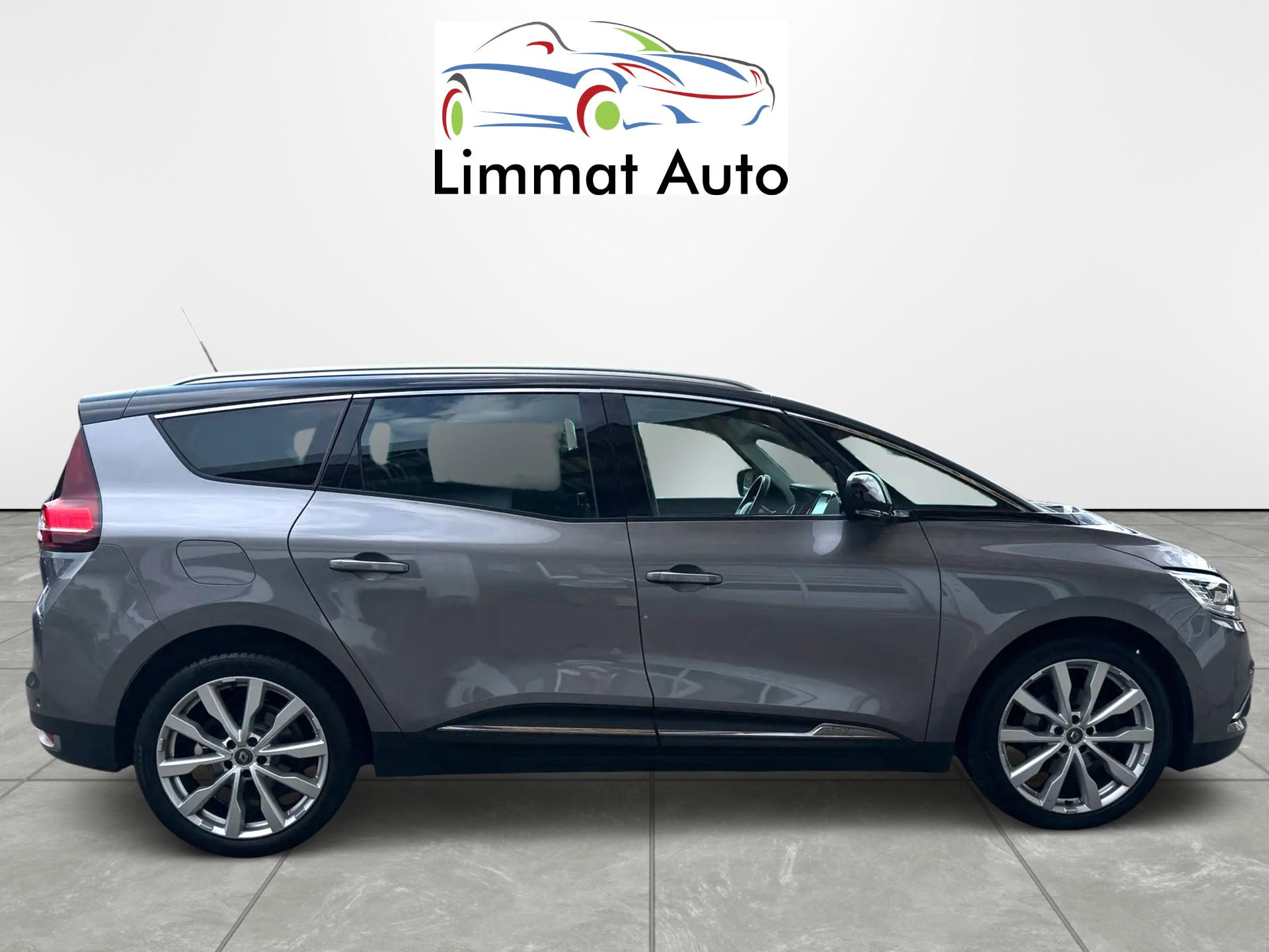 RENAULT Grand Scénic 1.6 dCi Initiale Paris EDC-image-6