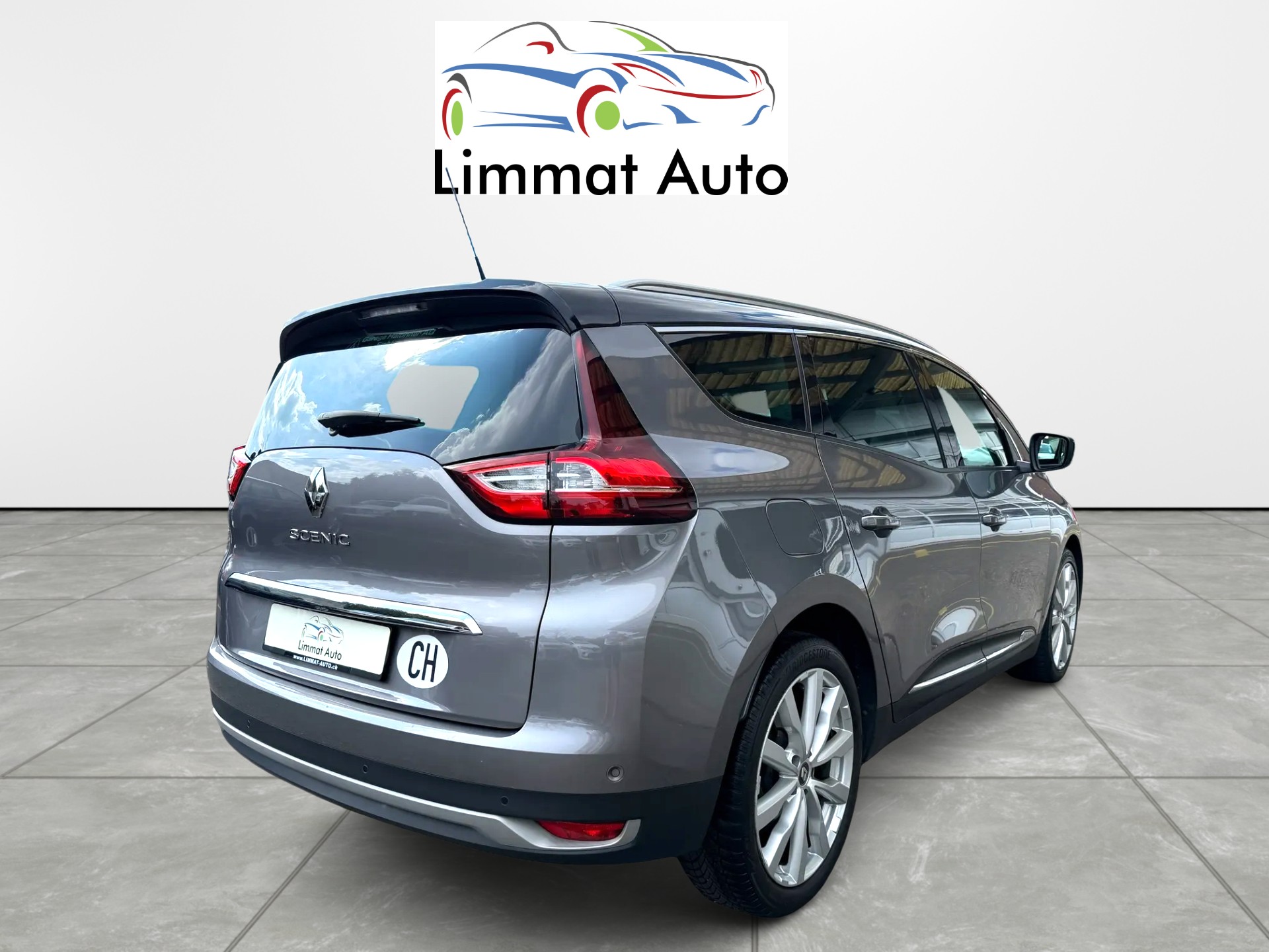 RENAULT Grand Scénic 1.6 dCi Initiale Paris EDC-image-4
