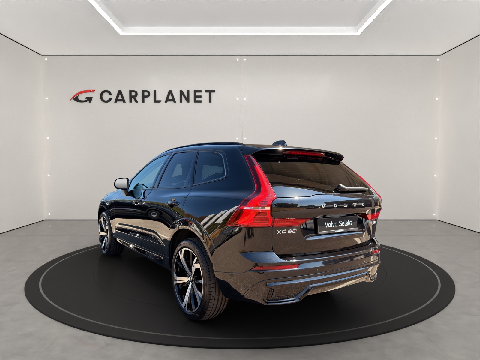 VOLVO XC60 2.0 B4 MH Ultimate Dark AWD-image-2