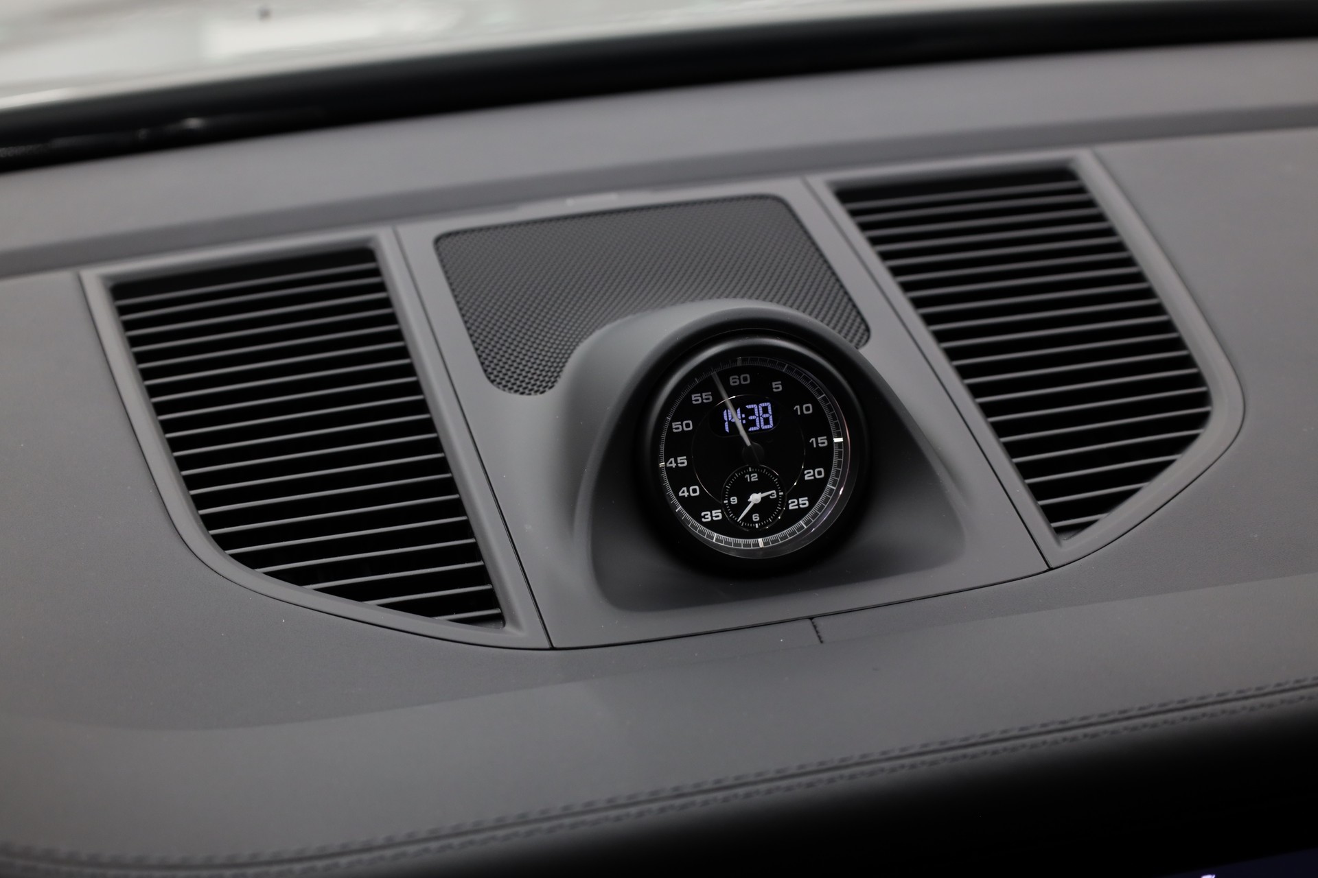 PORSCHE Macan 2.9 V6 S-image-28