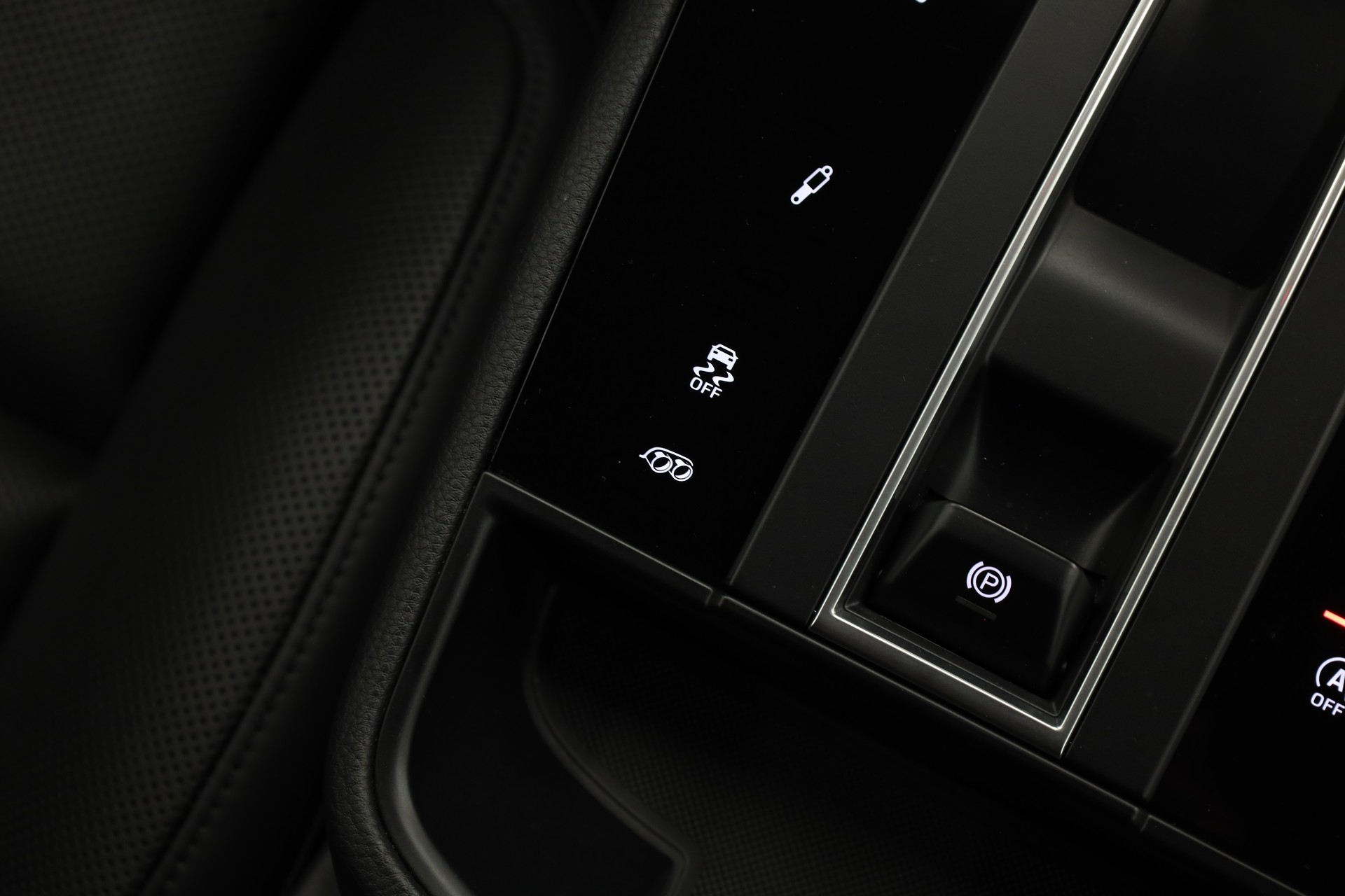PORSCHE Macan 2.9 V6 S-image-30