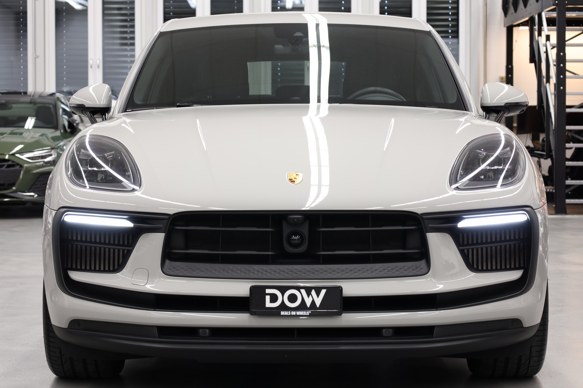 PORSCHE Macan 2.9 V6 S-showroom-element-3