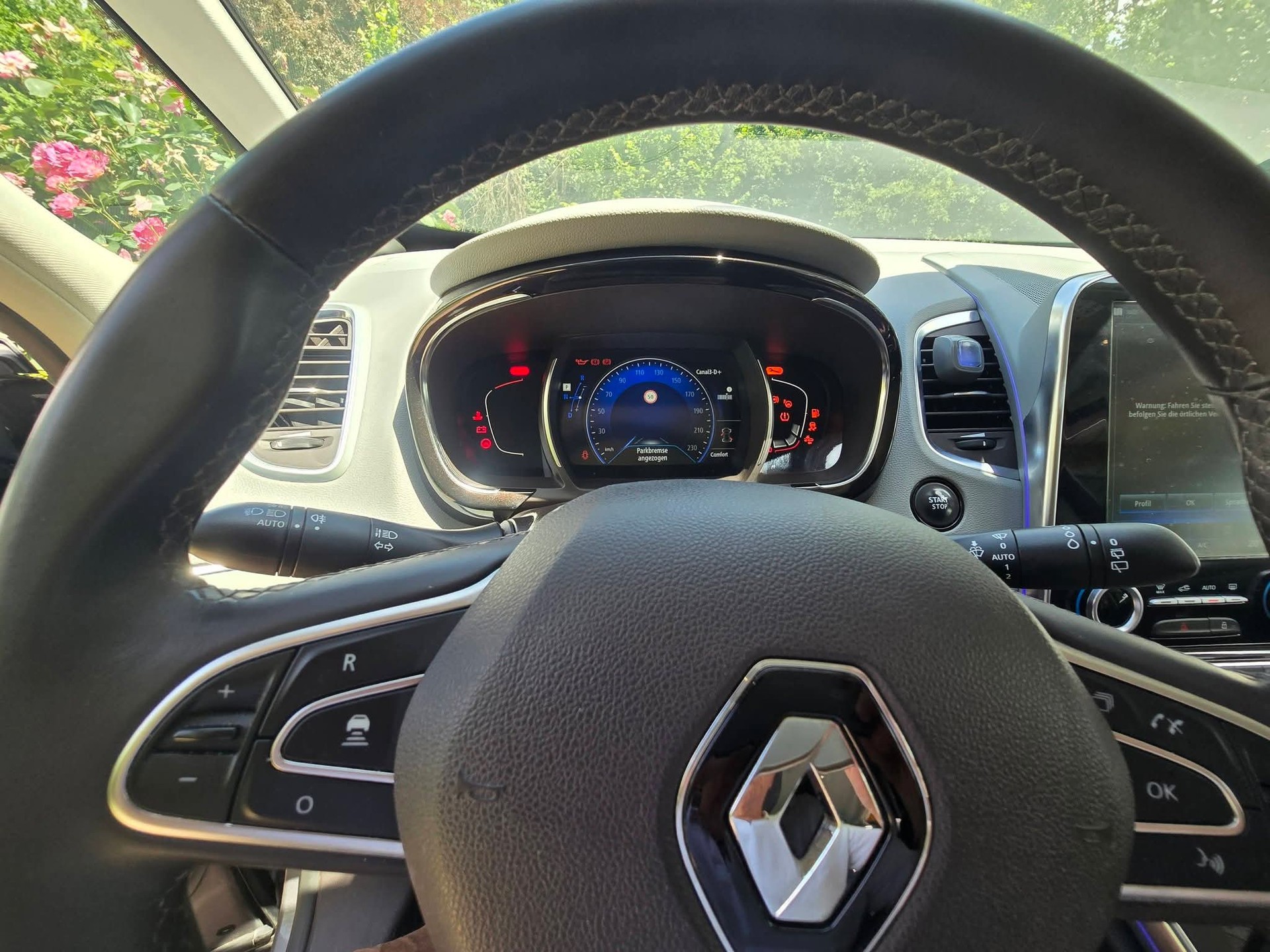 RENAULT Espace DCI 160-image-2