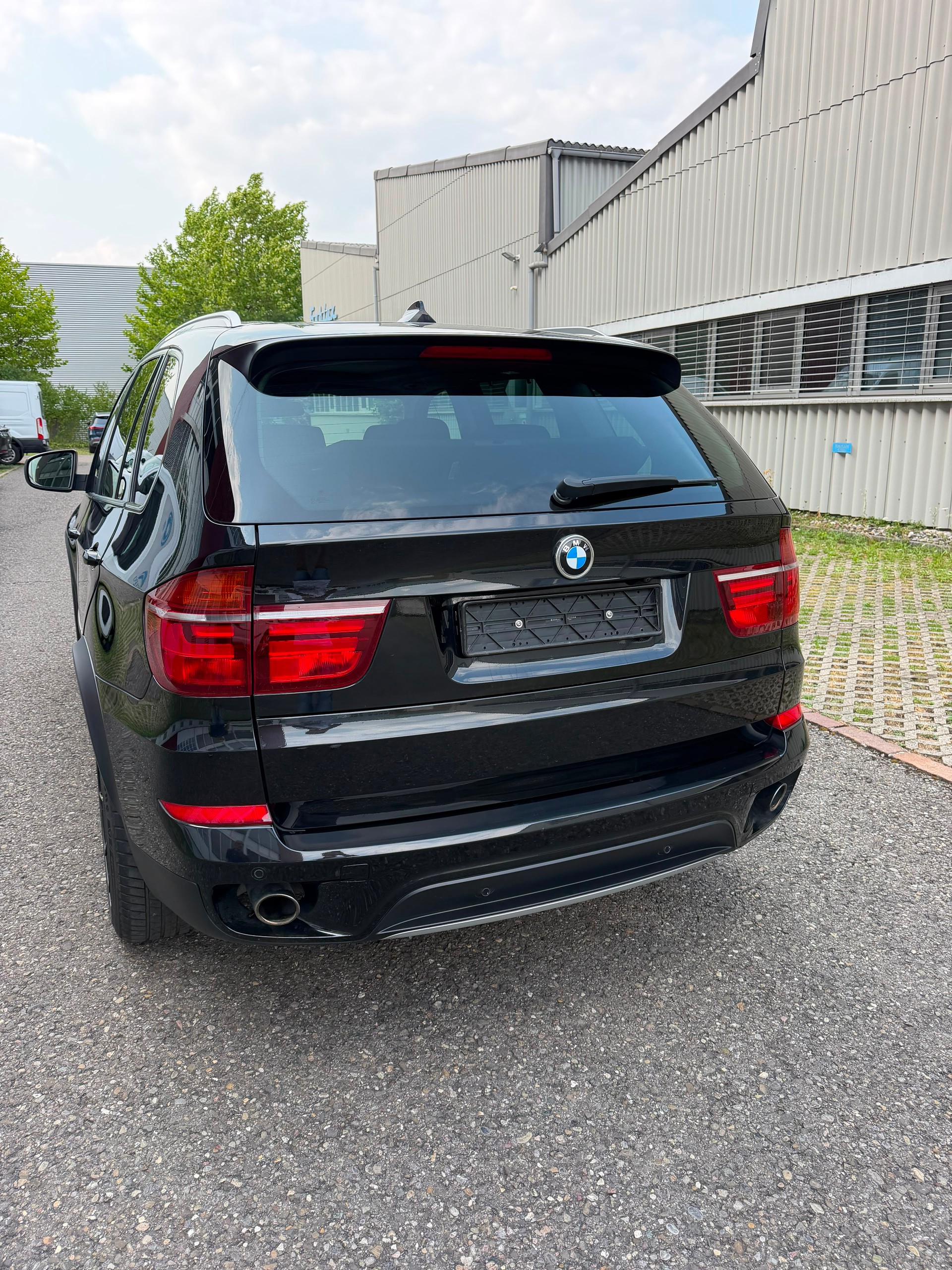 BMW 40d xDrive-image-3