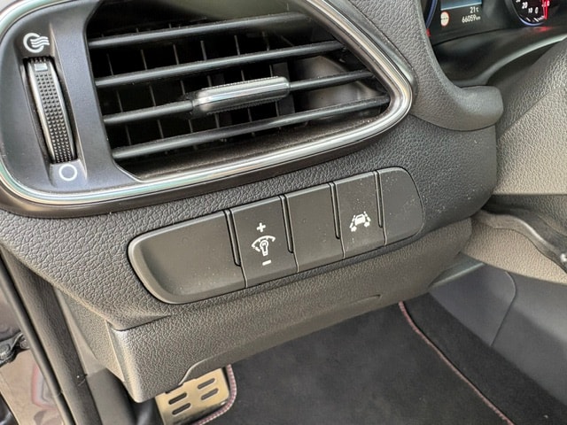 HYUNDAI i30 N 2.0 T-GDi-image-19