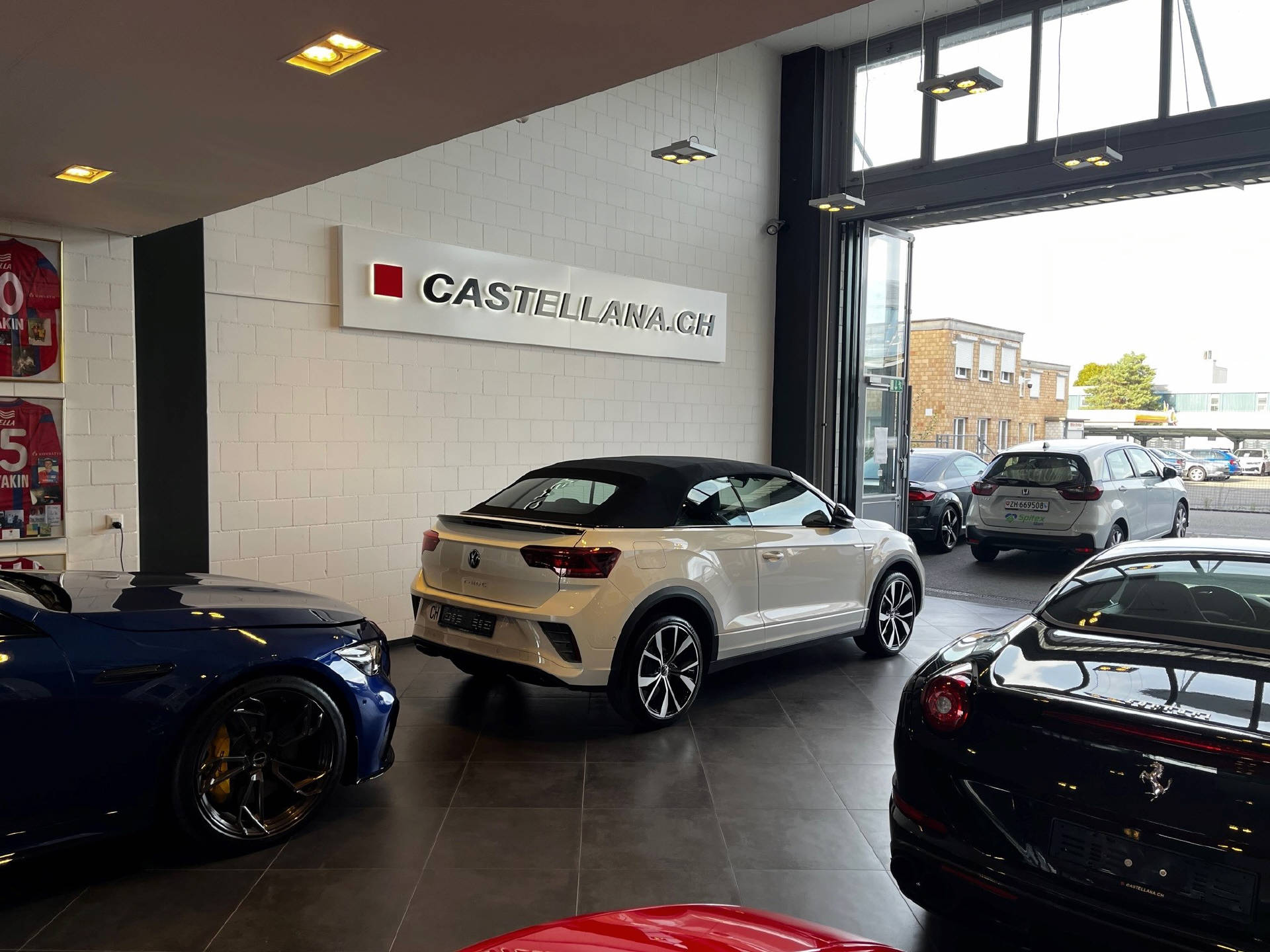 VW T-Roc Cabriolet 1.5 TSI R-Line DSG-image-9