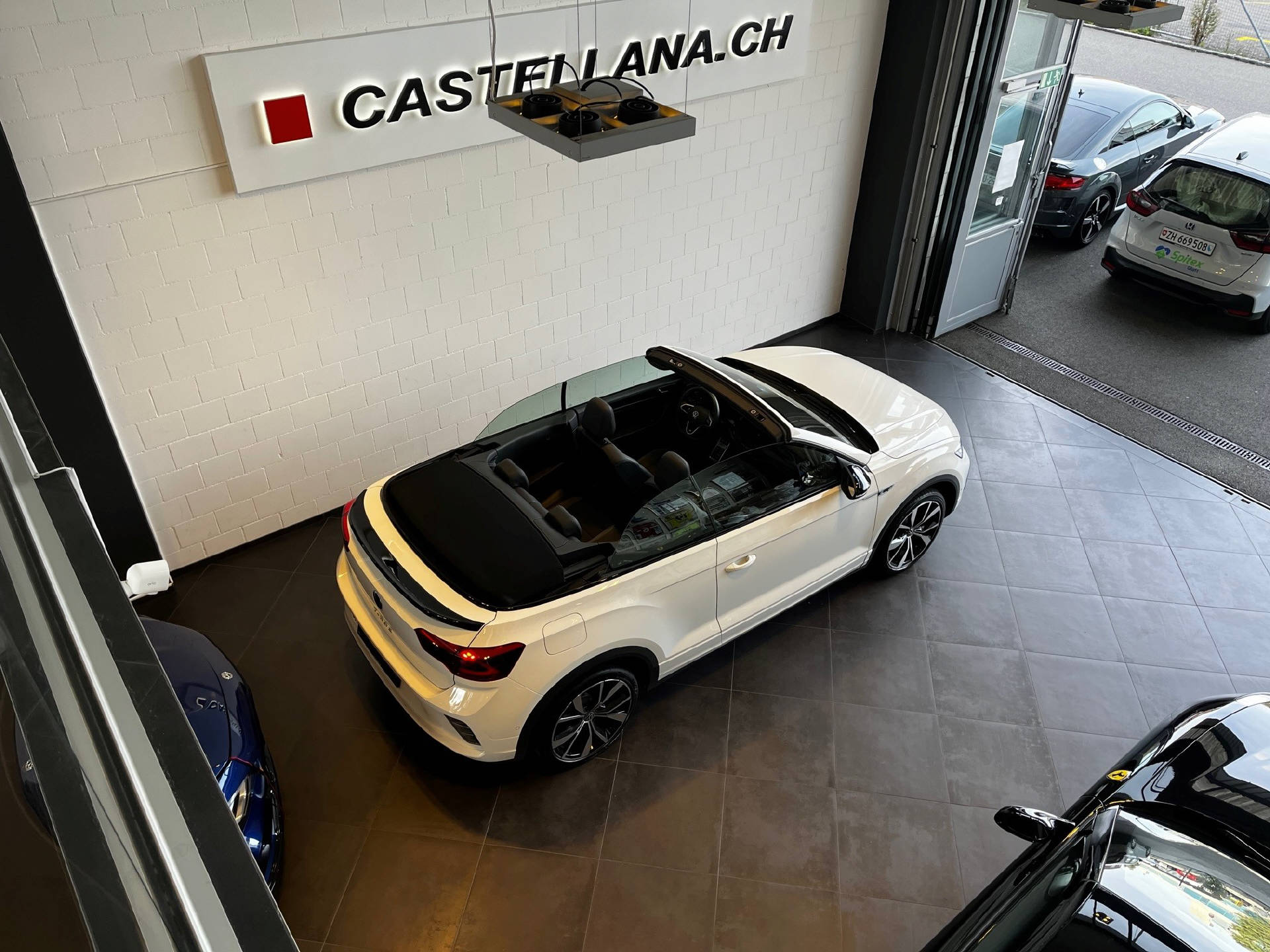 VW T-Roc Cabriolet 1.5 TSI R-Line DSG-image-12