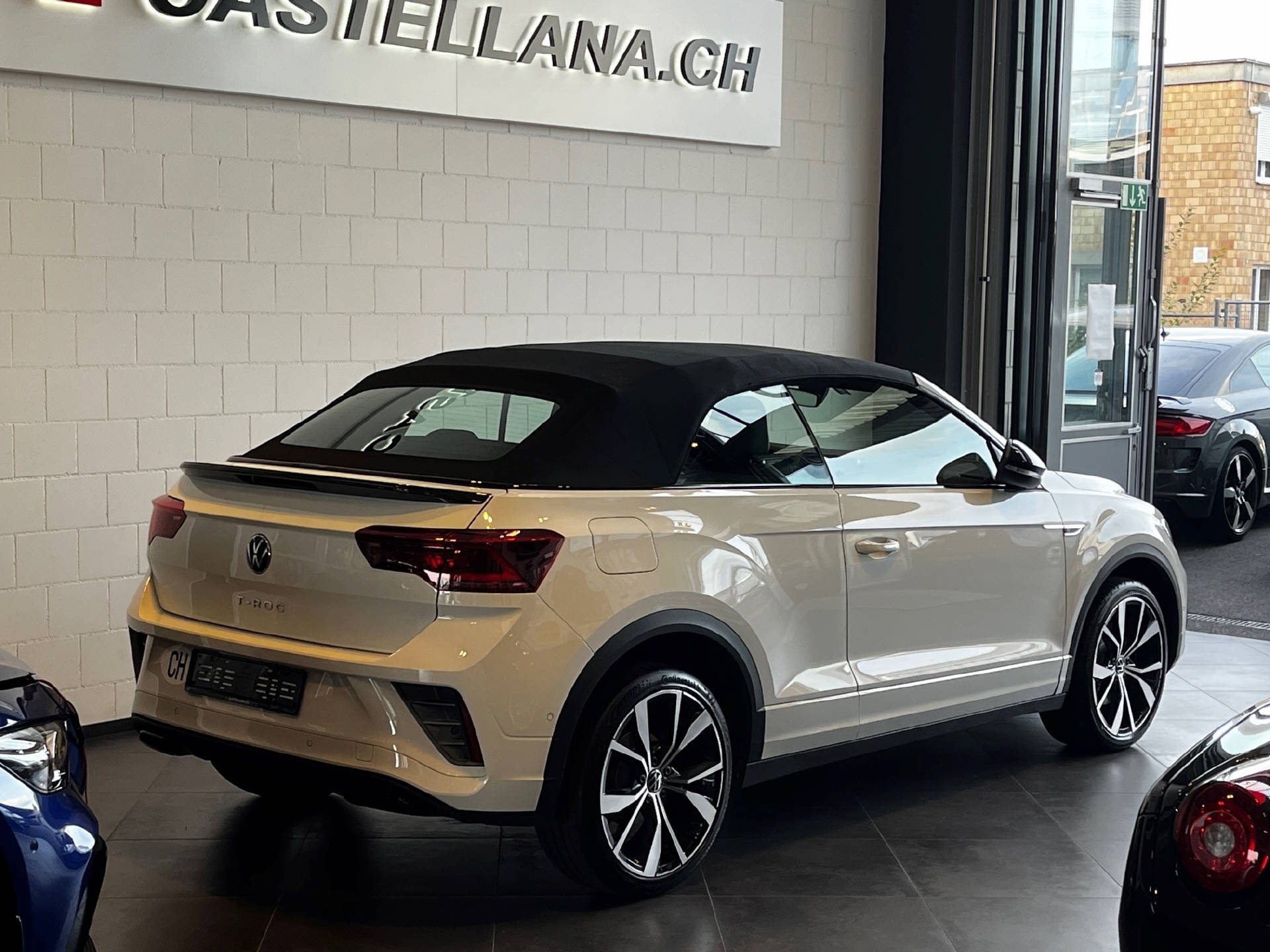 VW T-Roc Cabriolet 1.5 TSI R-Line DSG-image-11