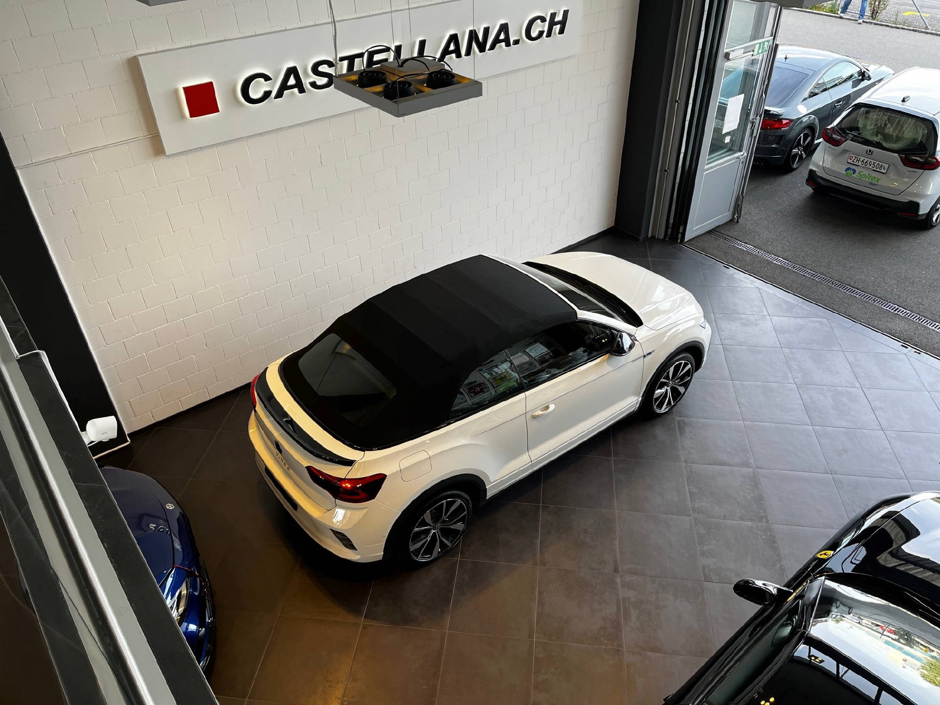 VW T-Roc Cabriolet 1.5 TSI R-Line DSG-image-13
