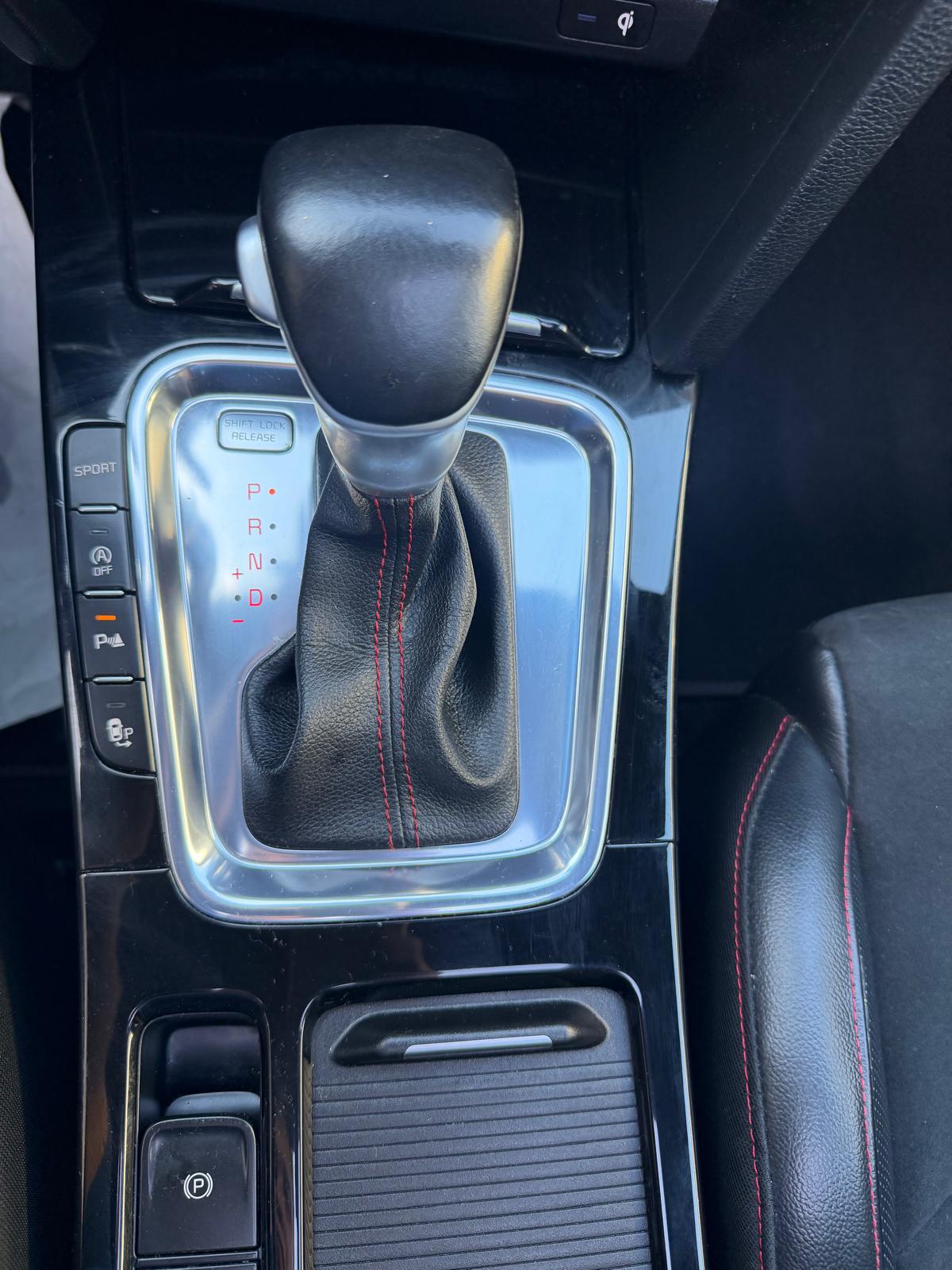 KIA ProCeed 1.6 T-GDi GT DCT-image-13