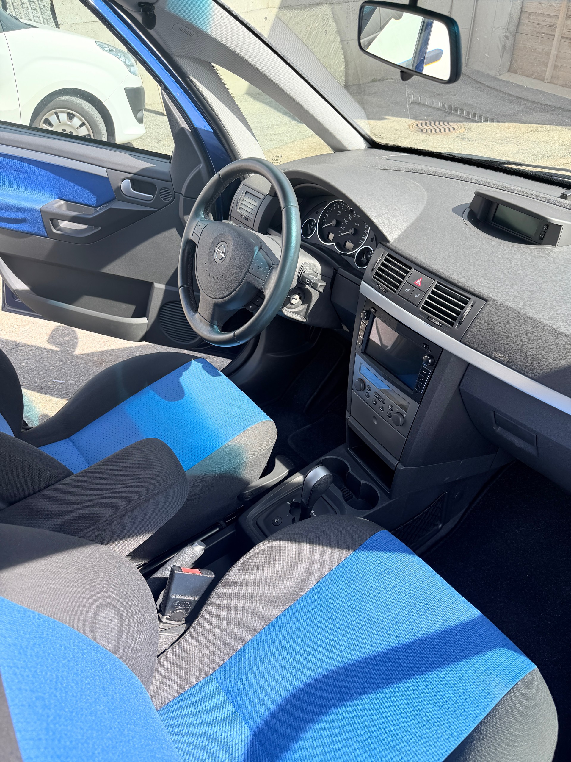 OPEL 1.6i 16V Enjoy Easytronic-image-5