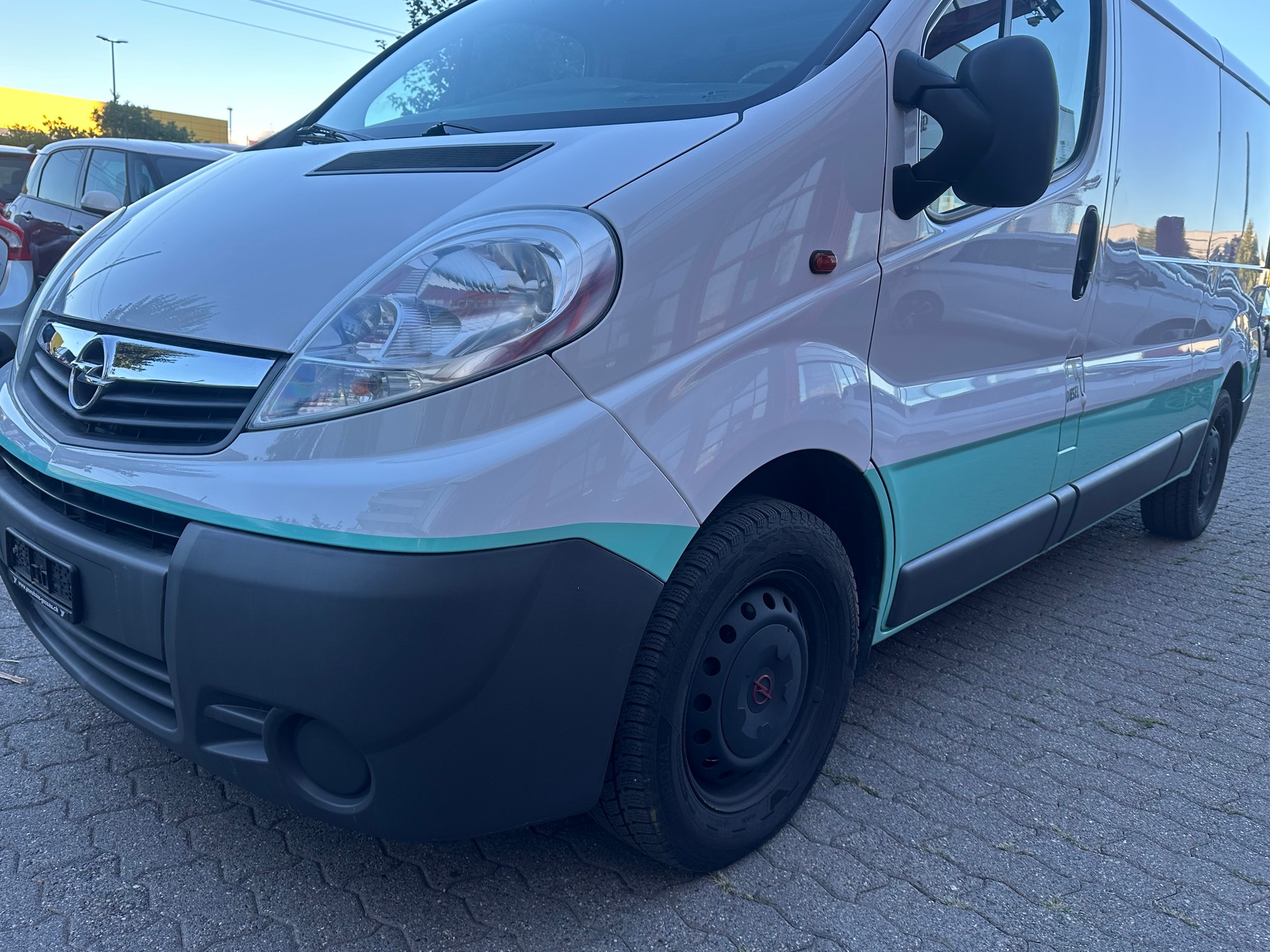OPEL Vivaro 2.0 CDTI 2.9t L1H1-image-1