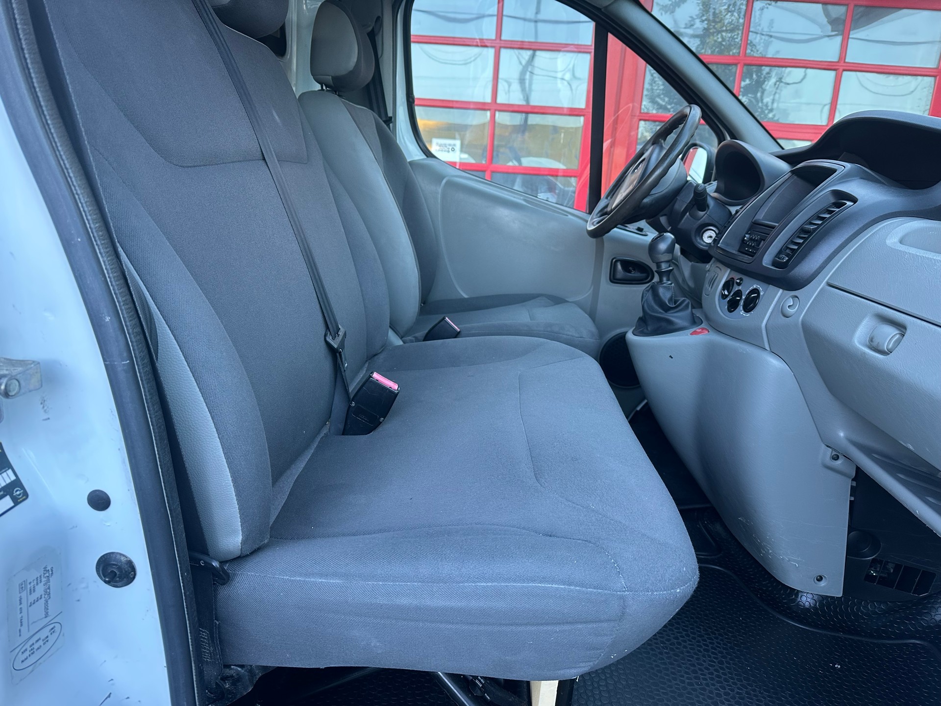 OPEL Vivaro 2.0 CDTI 2.9t L1H1-image-6