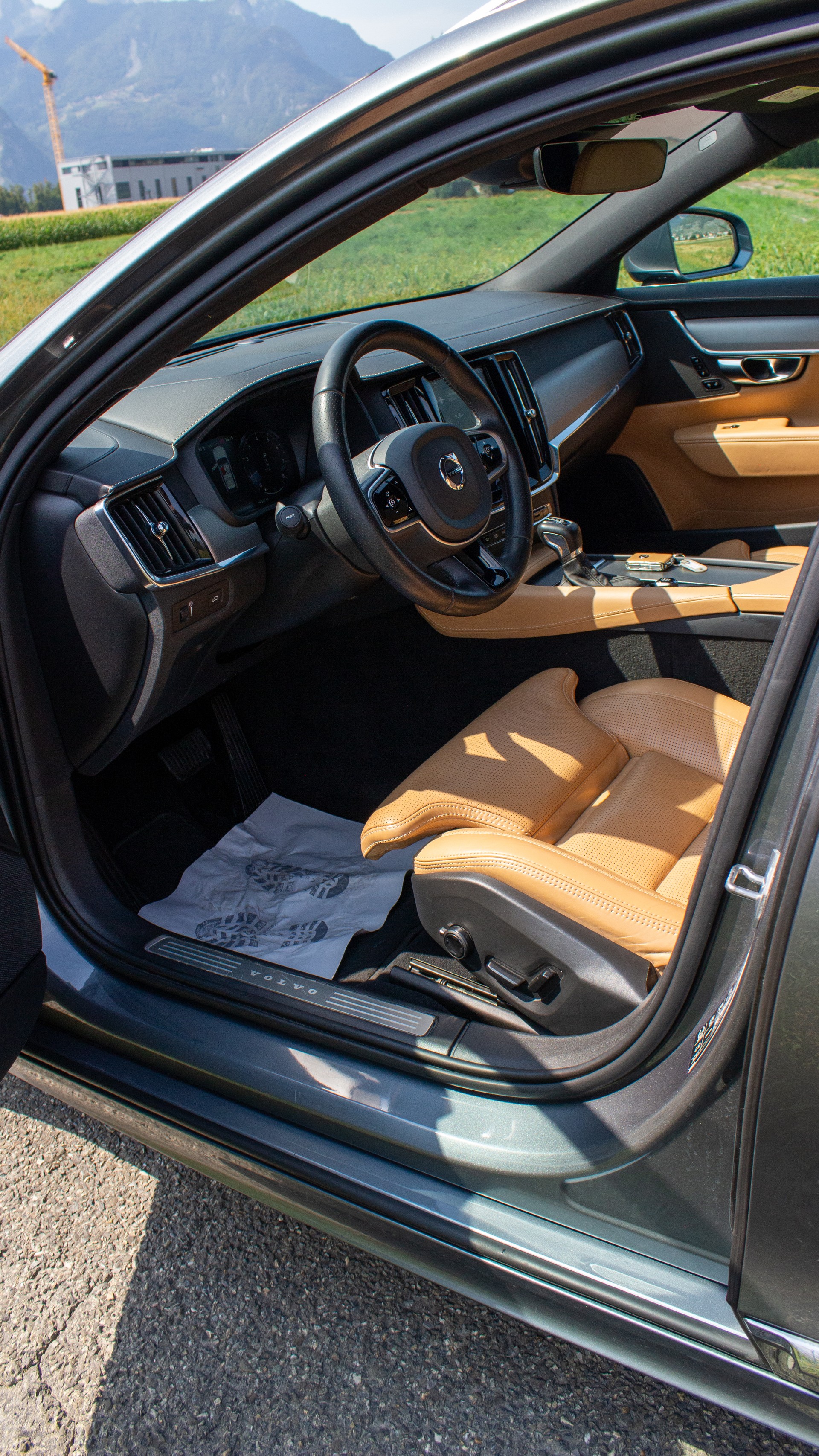 VOLVO 2.0 T6 Inscription AWD-image-3