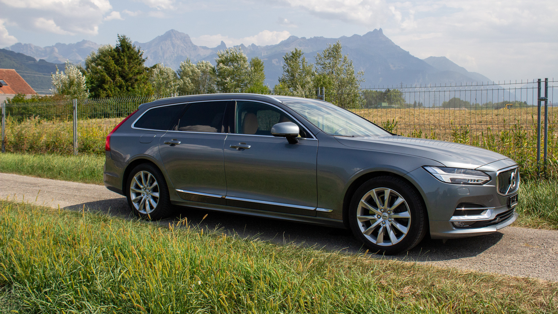 VOLVO 2.0 T6 Inscription AWD-image-1