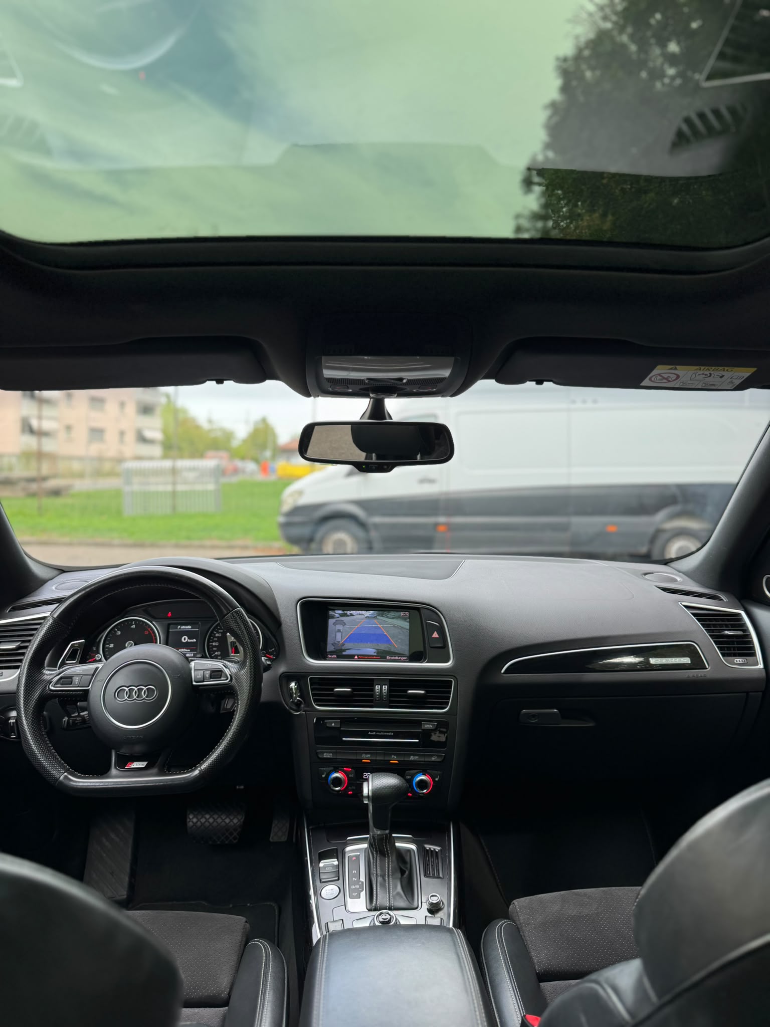 AUDI 3.0 V6 TDI quattro S-Line-image-4
